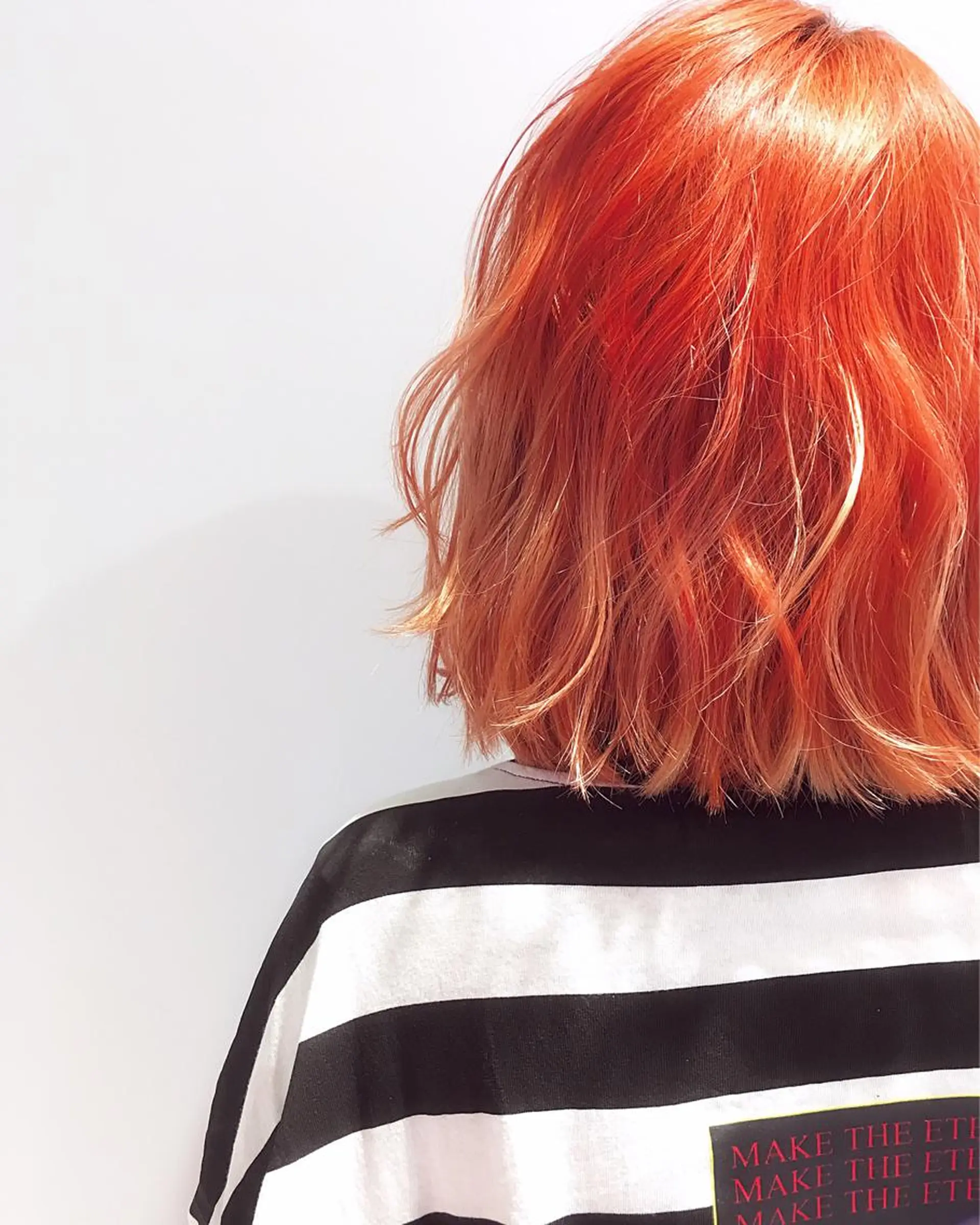 ショート カラー グラデーションカラー オレンジ カット ヘアカラー トリートメント 【痛くないブリーチ】 野村友大のヘアスタイル