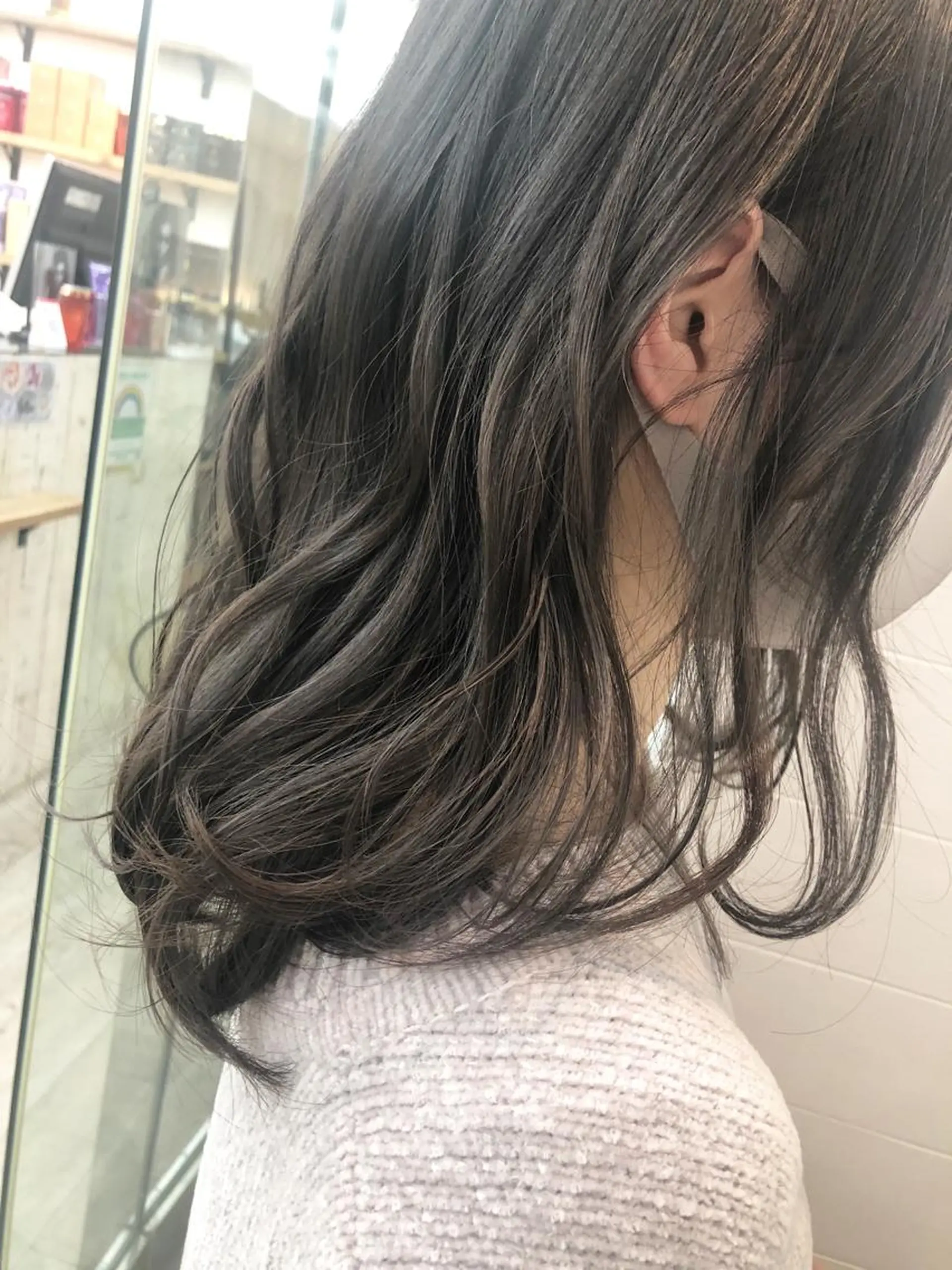 ミディアム カラー カット ヘアカラー トリートメント 前髪顔周り✂️店長 ❤️アマミヤ❤️のヘアスタイル