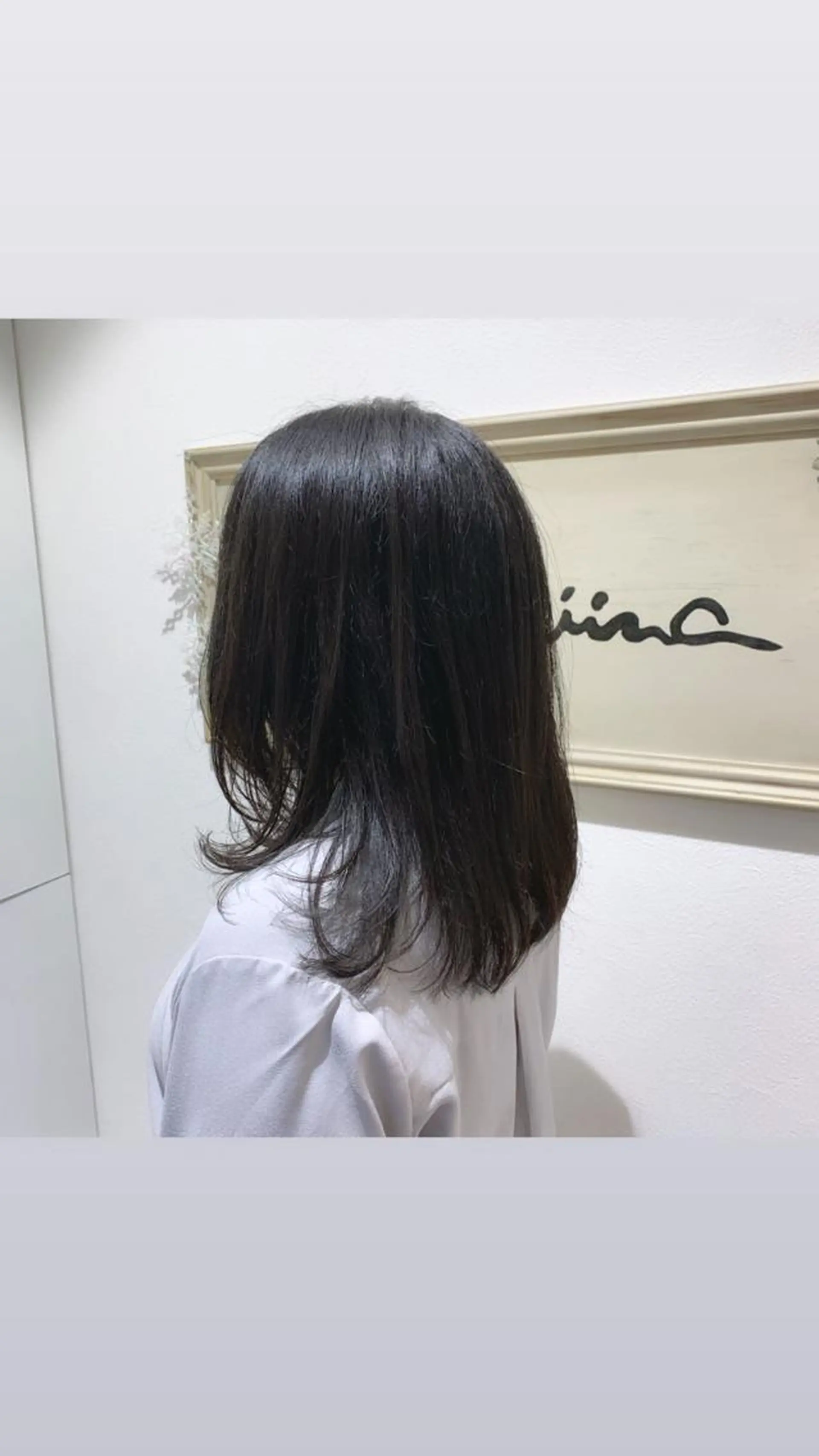 セミロング キクチ リオのヘアスタイル