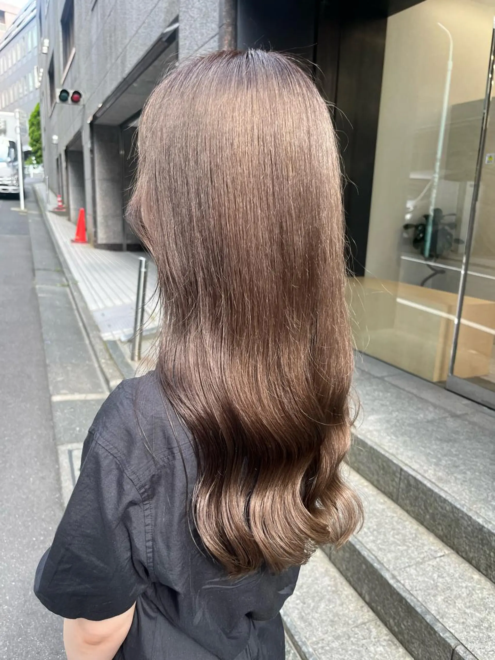 ロング カラー ヘアカラー トリートメント ヘアセット 🎀透明感ブリーチ カラー🎀ミズキのヘアスタイル
