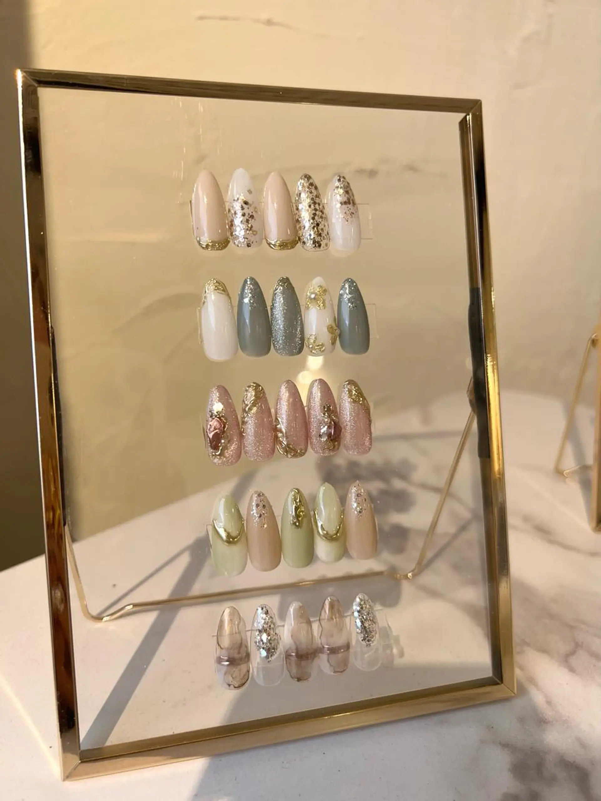 ミディアム ネイル SalonPrima Nail & Eyeのネイルデザイン