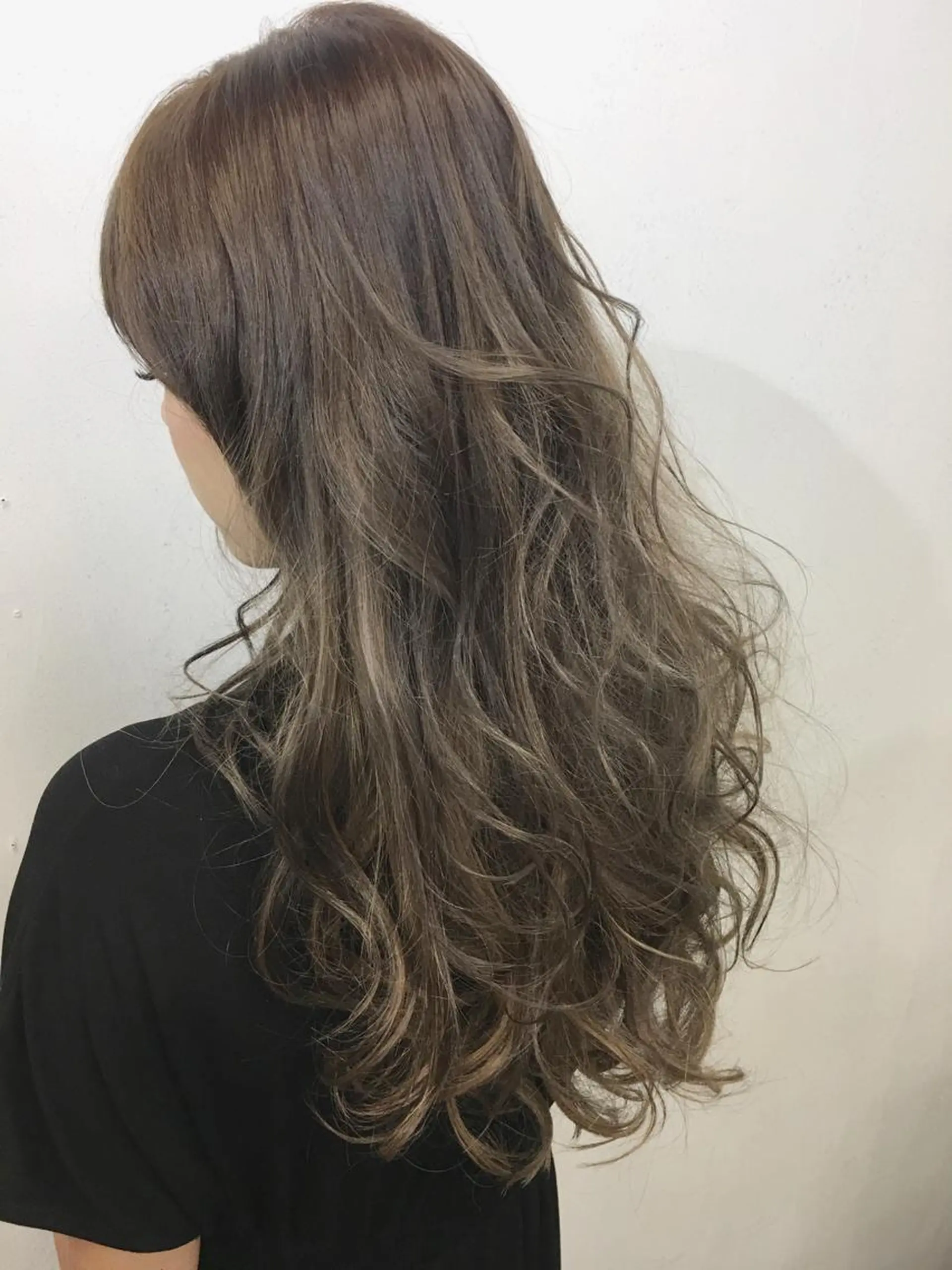 ロング カラー ヘアアレンジ エクステの神様 ▫️原島ユウヤ▫️のヘアスタイル