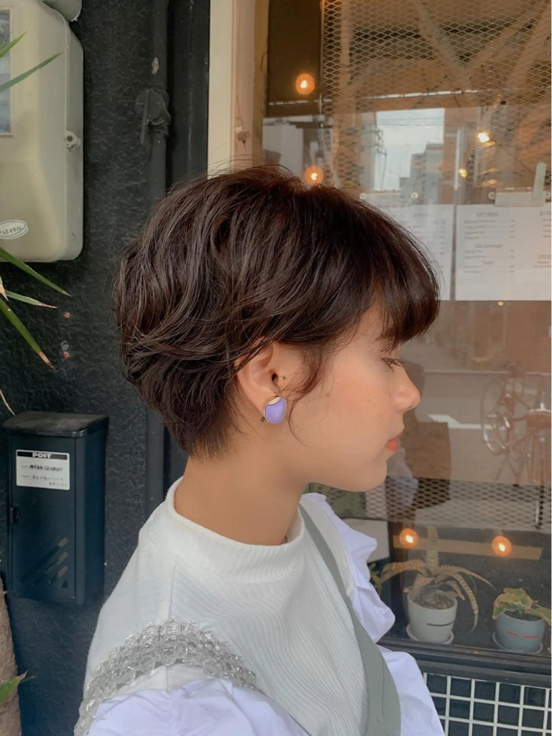 ショート カラー 高木 藍のヘアスタイル