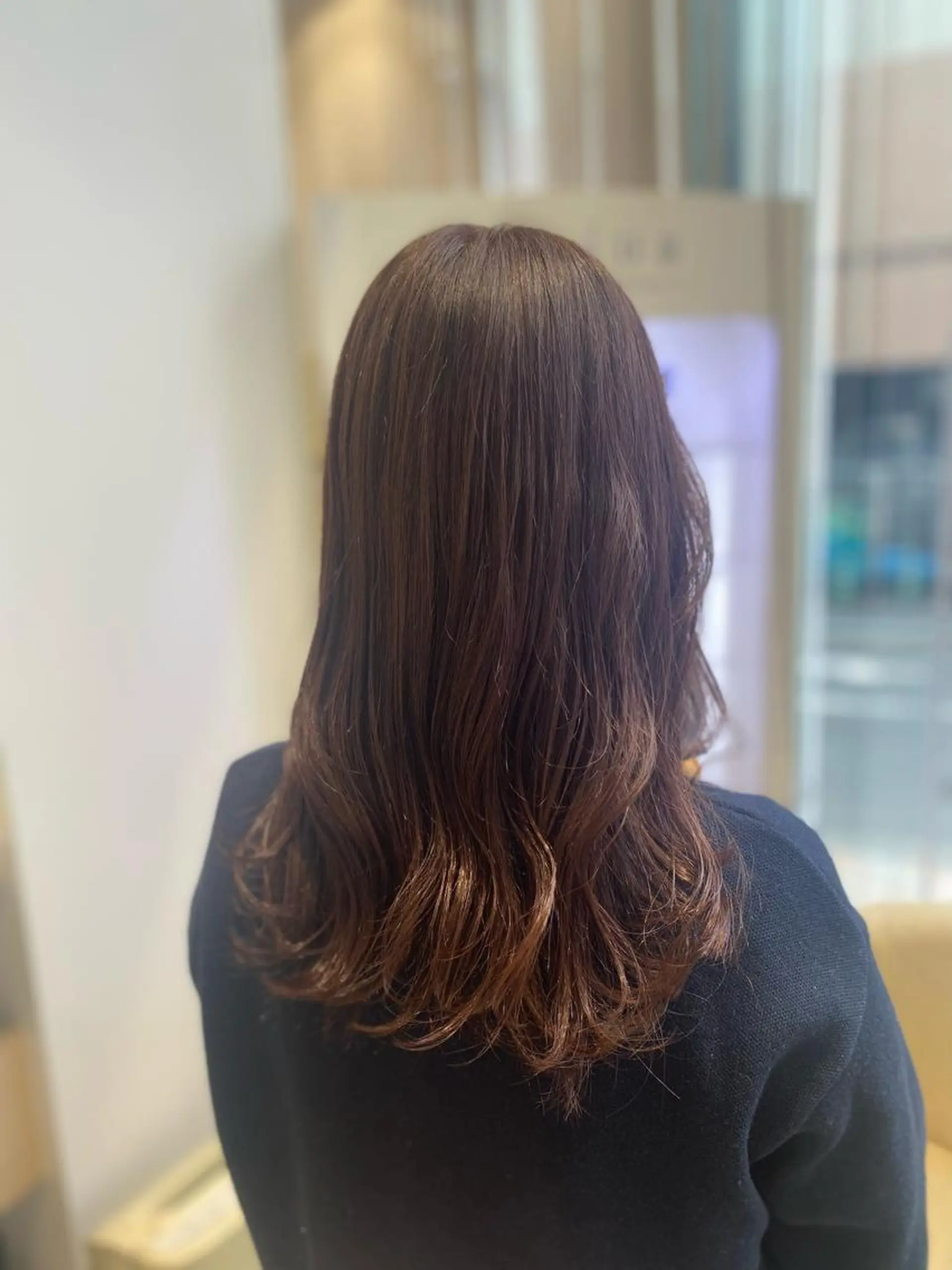 ロング ‎‪🩰 艶髪ト レンド しおり🔅のヘアスタイル