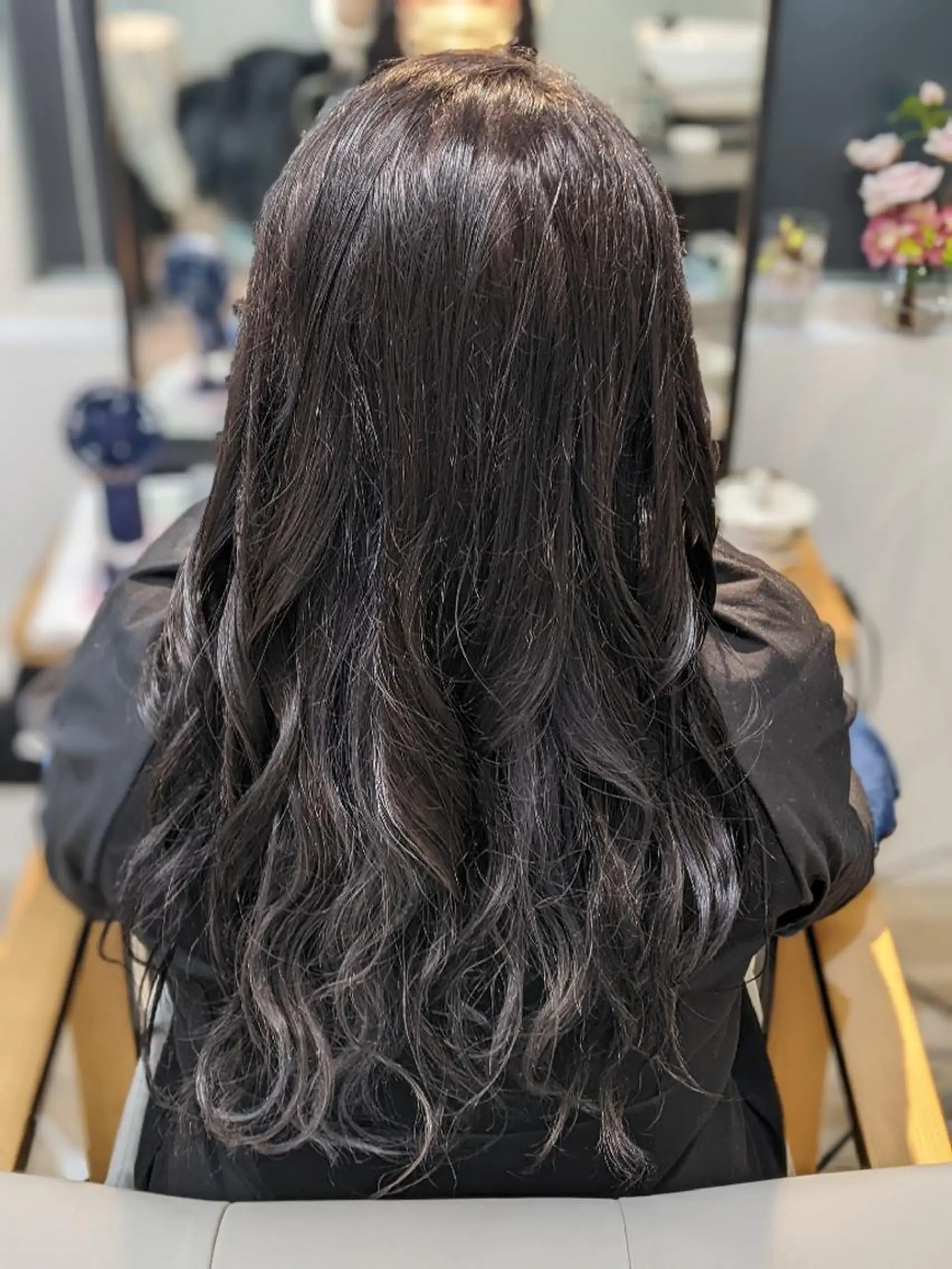 ロング カラー ブリーチ グレージュ Kokeshi /Rymlhairのヘアスタイル