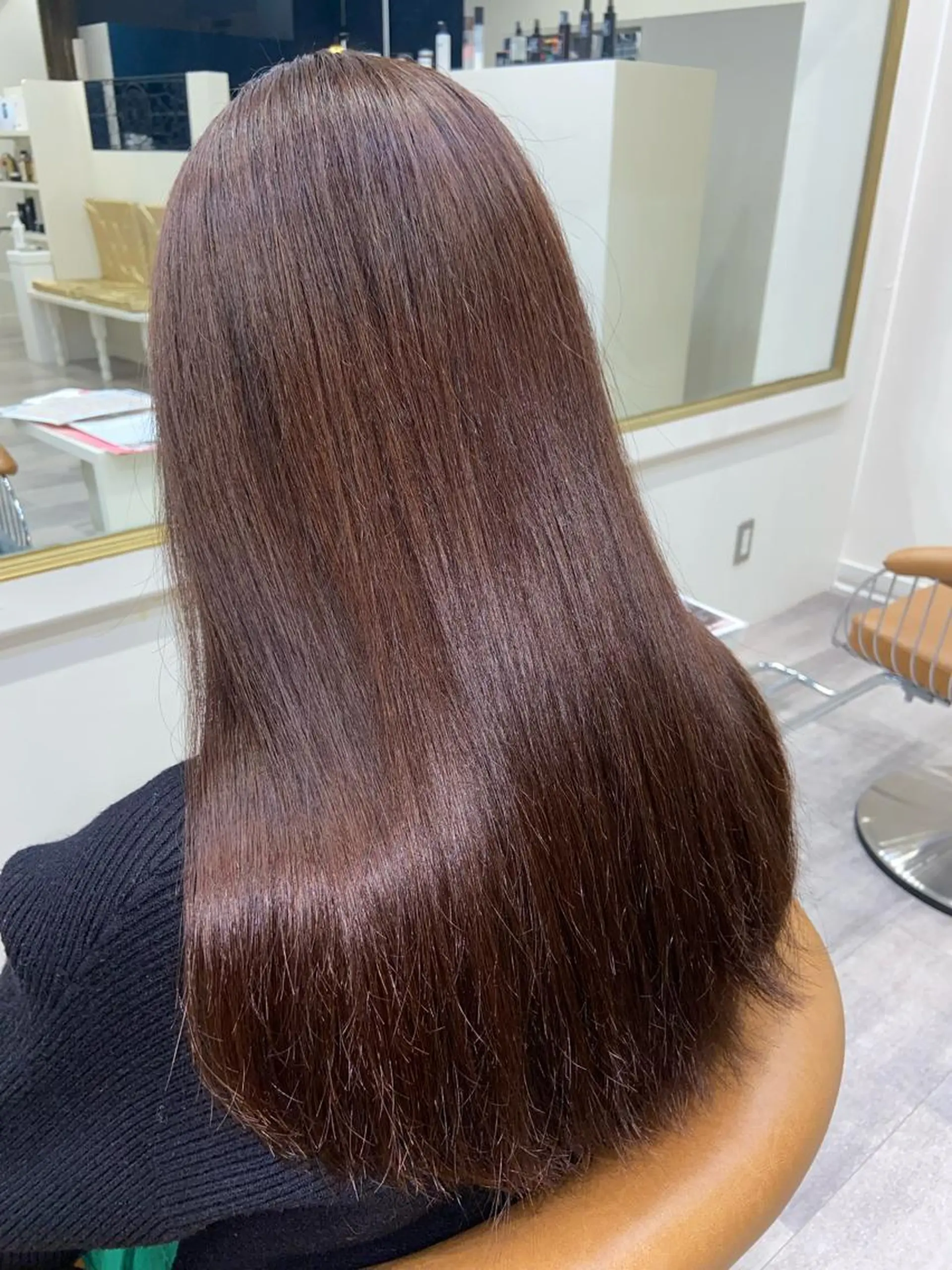 ロング トリートメント mugelca e'n所属・ワタナベ リリコのヘアスタイル