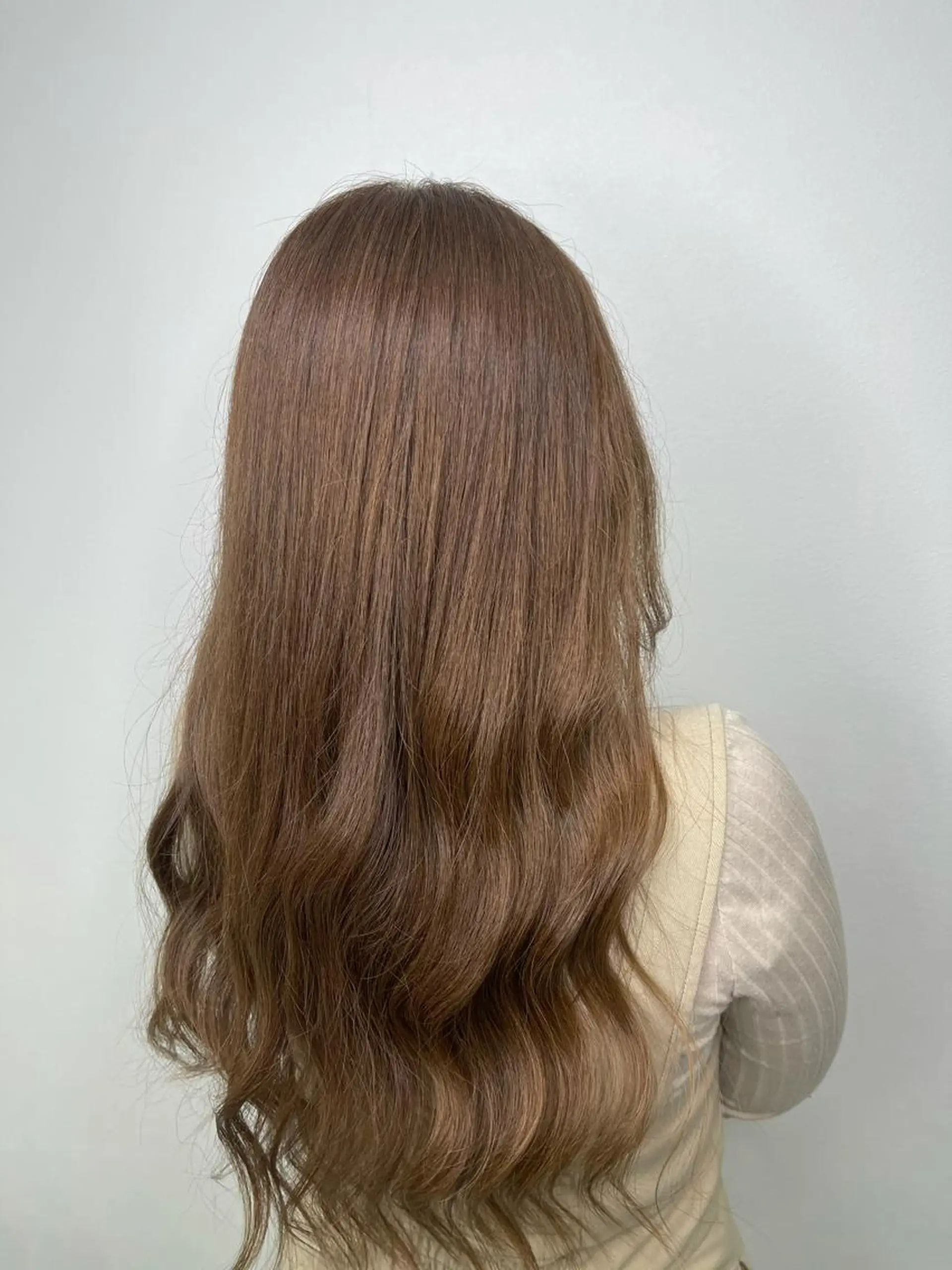 ロング カラー ケアカラー イルミナカラー トリートメント ヘアカラー トリートメント &chaLme   心斎橋所属・emi/髪質改善/ 韓国風/艶カラーのヘアスタイル