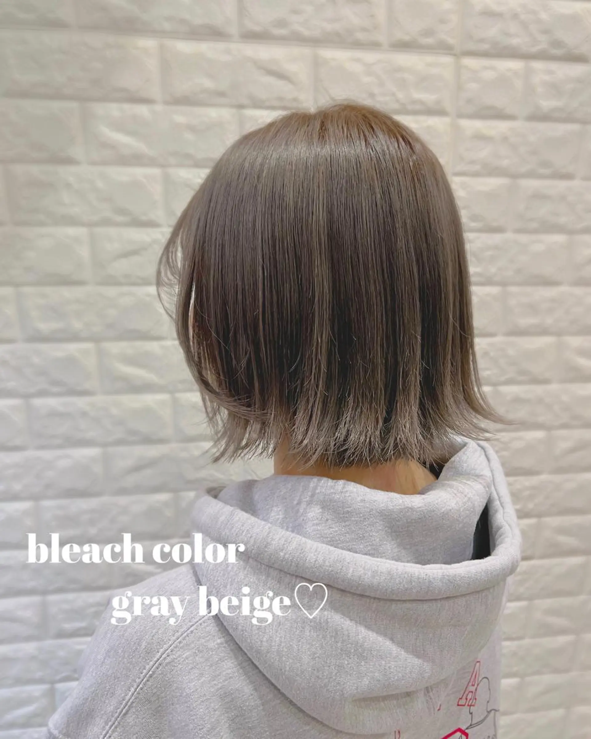 ショート カラー ベージュカラー ブリーチ グレージュ ラベンダーカラー ラベンダーグレージュ ヘアカラー トリートメント 艶髪モテヘア ♡tomimaのヘアスタイル