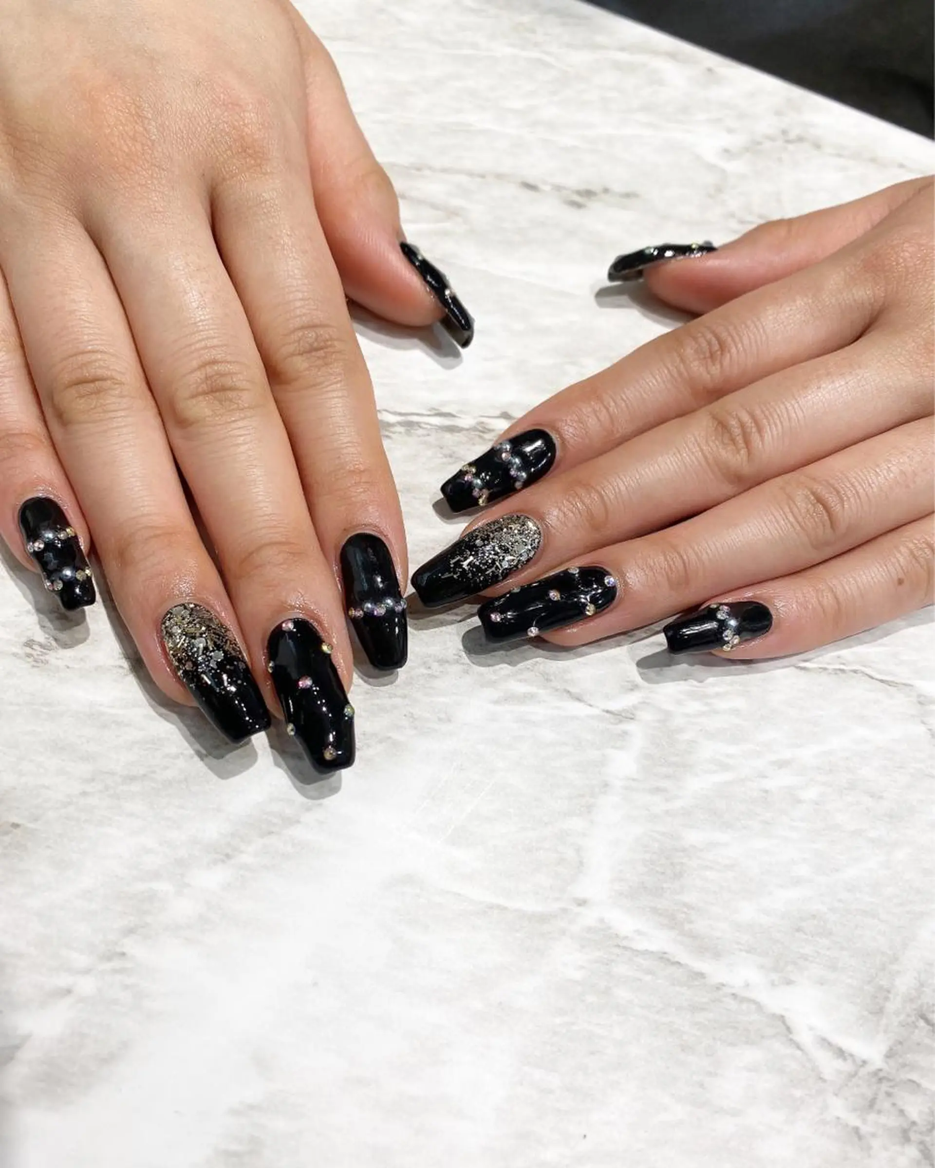 ネイル ハンドネイル フットネイル ハンドケア nail salon  AlgeTy所属・✴︎:.｡. MAKI.｡.:✴︎のネイルデザイン