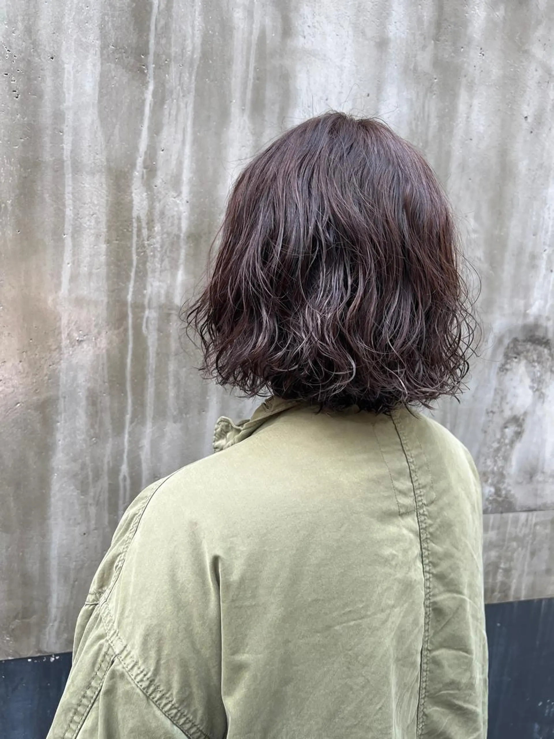 ミディアム カラー パーマ ミディアムパーマ ハイライトカラー ボブ ハイライト 🍇おぐら めぐみ🍇のヘアスタイル