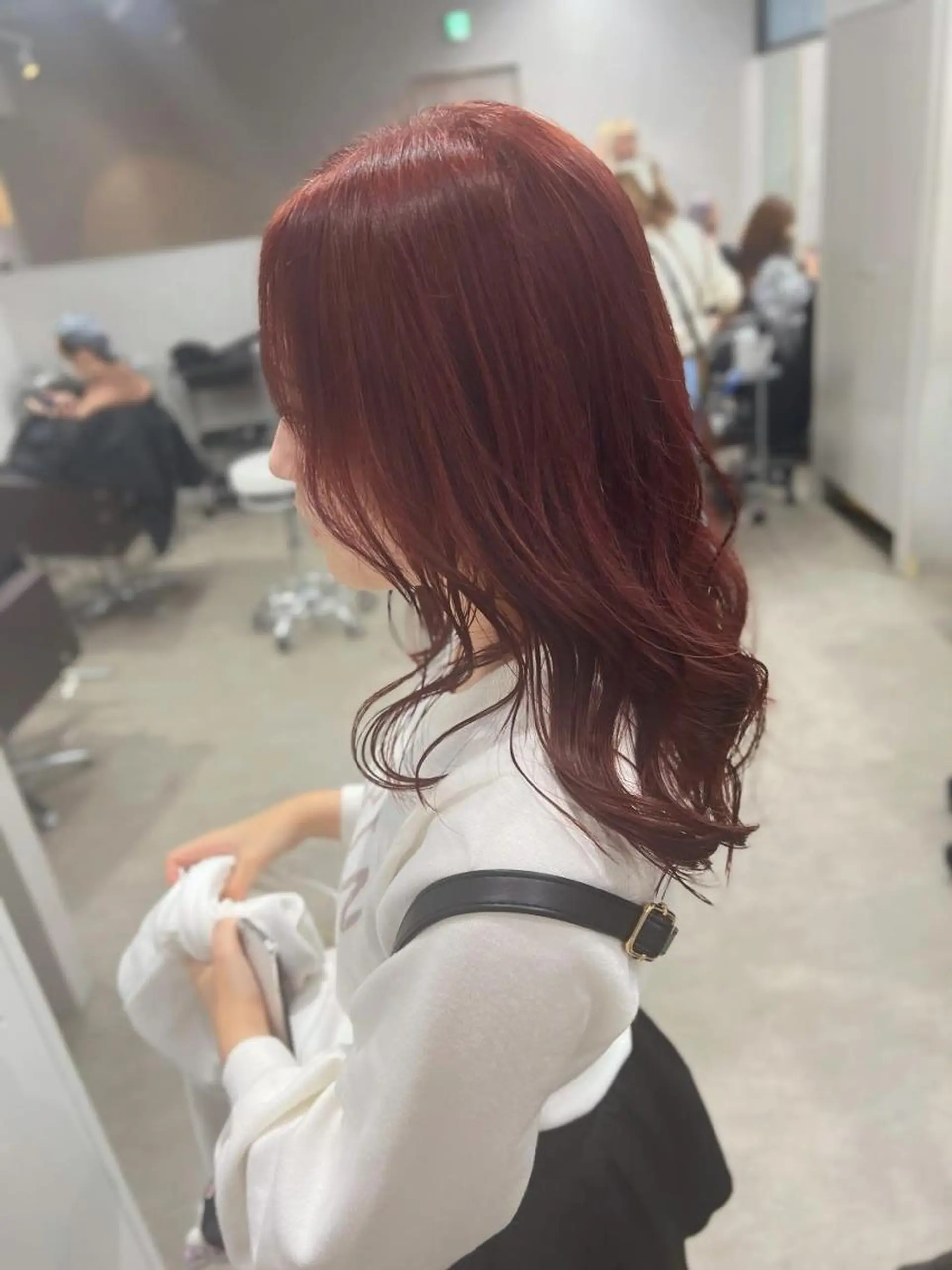 セミロング カラー ✨【公式】 juhl.横浜✨のヘアスタイル