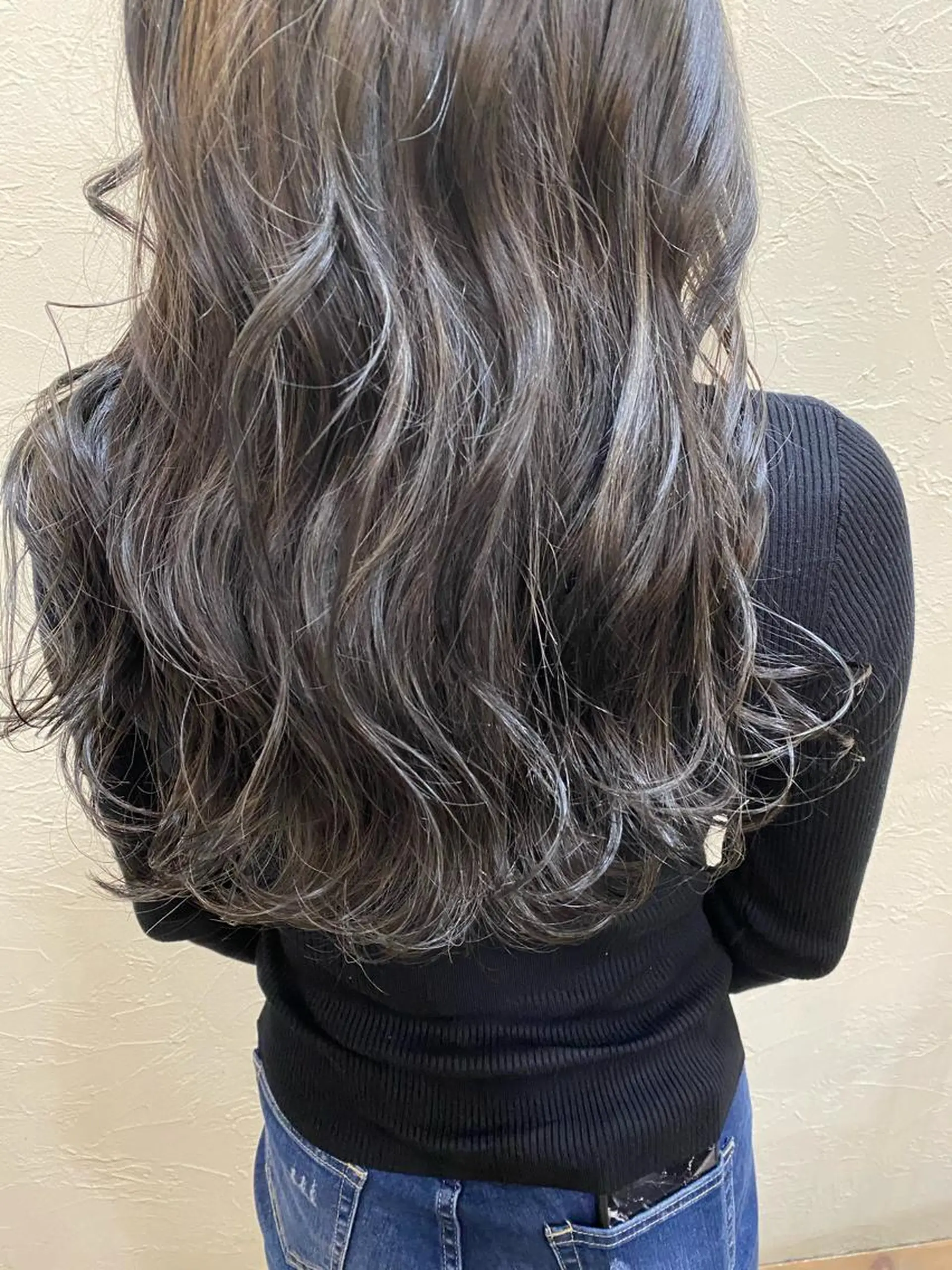 ロング カラー グレージュ ハイライトカラー ハイライト カット ヘアカラー トリートメント ENIF ヤマグチアツコのヘアスタイル