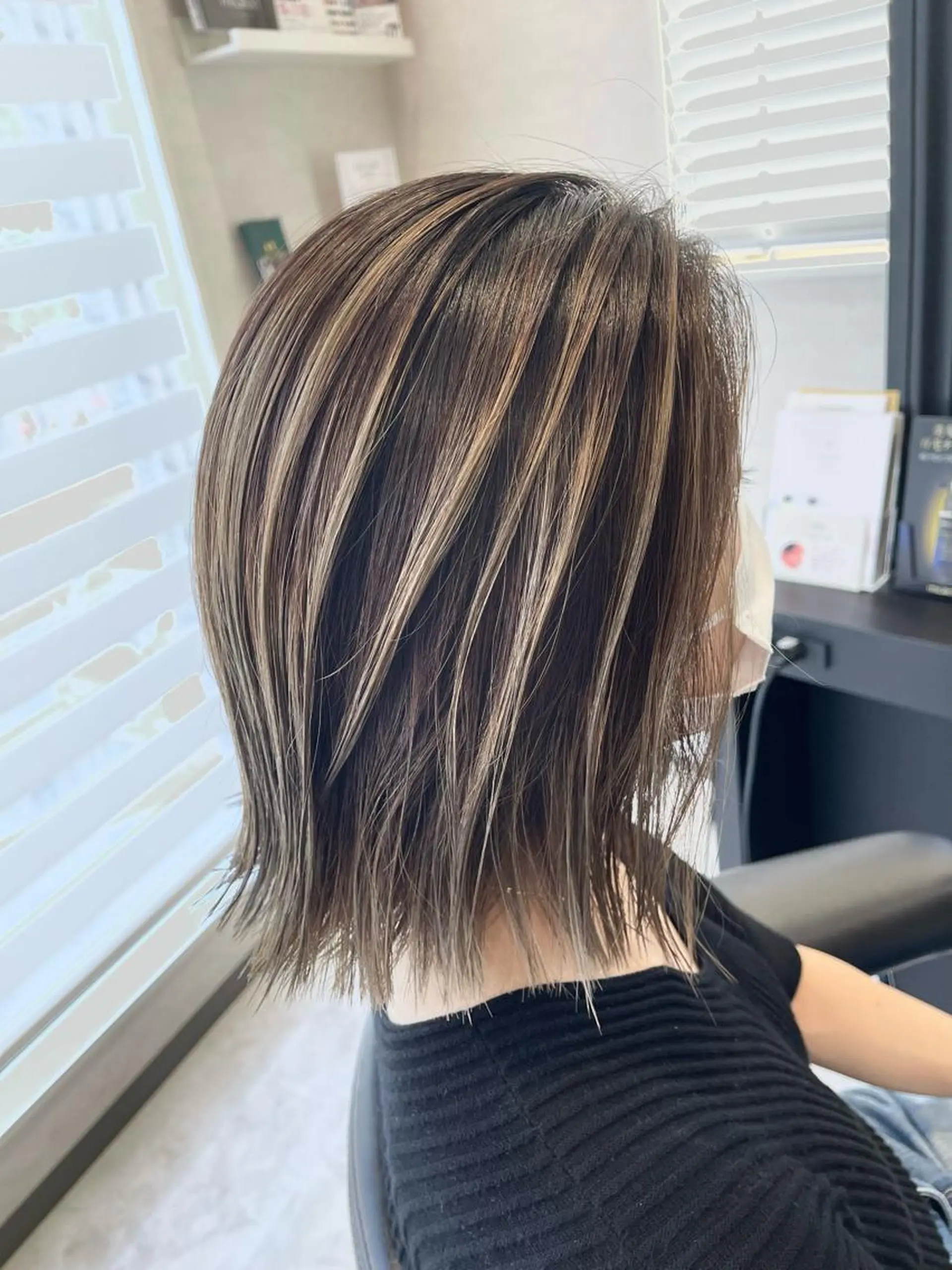 ミディアム PERFECTION【パーフェクション】所属・N ミジーのヘアスタイル
