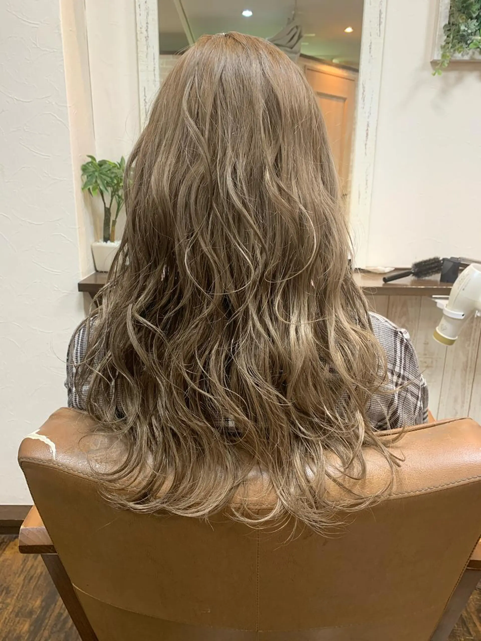 ロング カラー カット ヘアカラー トリートメント est hair Ameri 松戸西口店所属・est  店長 ✂︎高橋✂︎のヘアスタイル