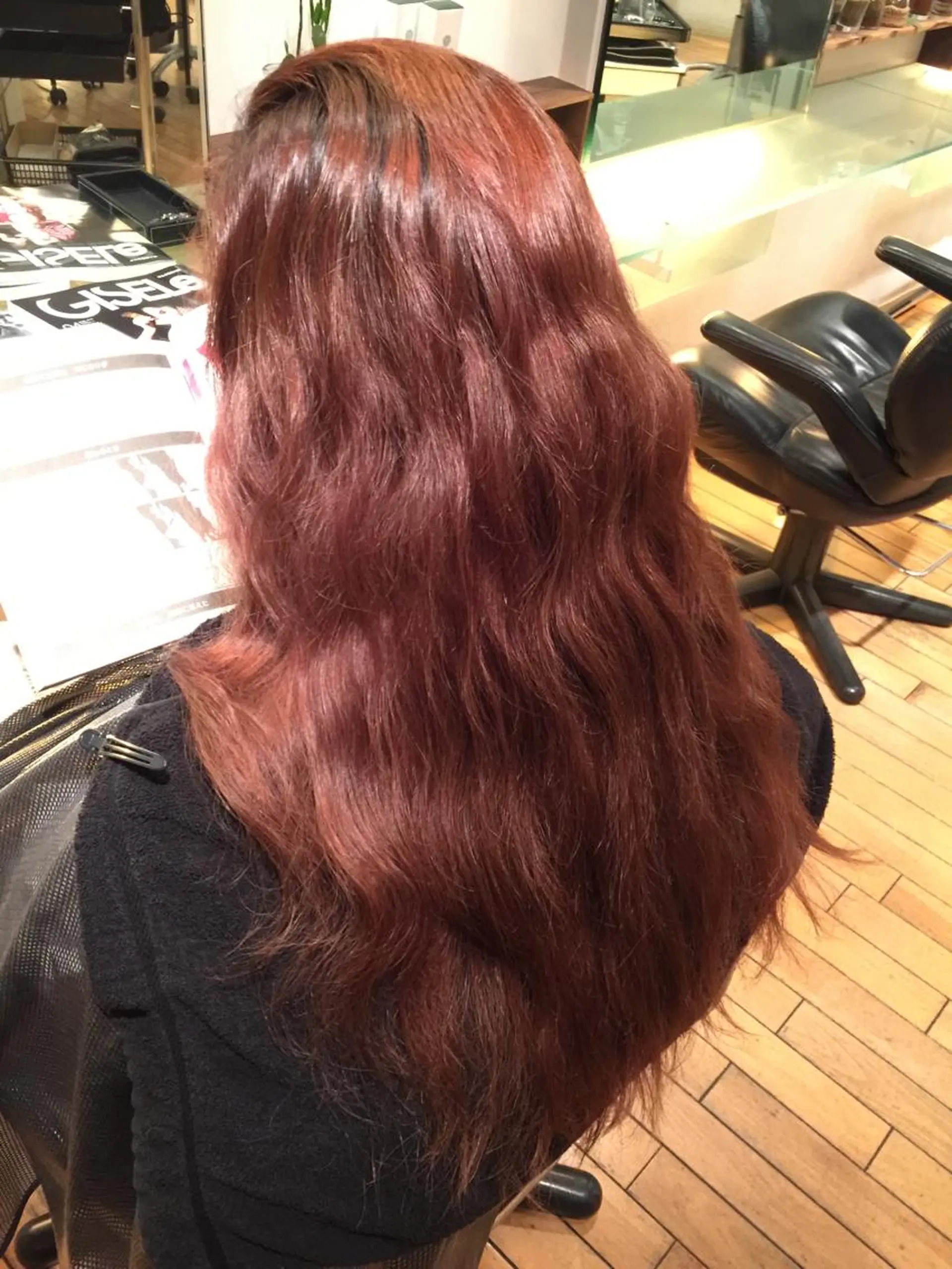 ロング カラー ヘアアレンジ ブリーチ ボルドーカラー ブリーチなしカラー ヘアカラー REWARDS千歳船橋所属・秋葉 一郎のヘアスタイル