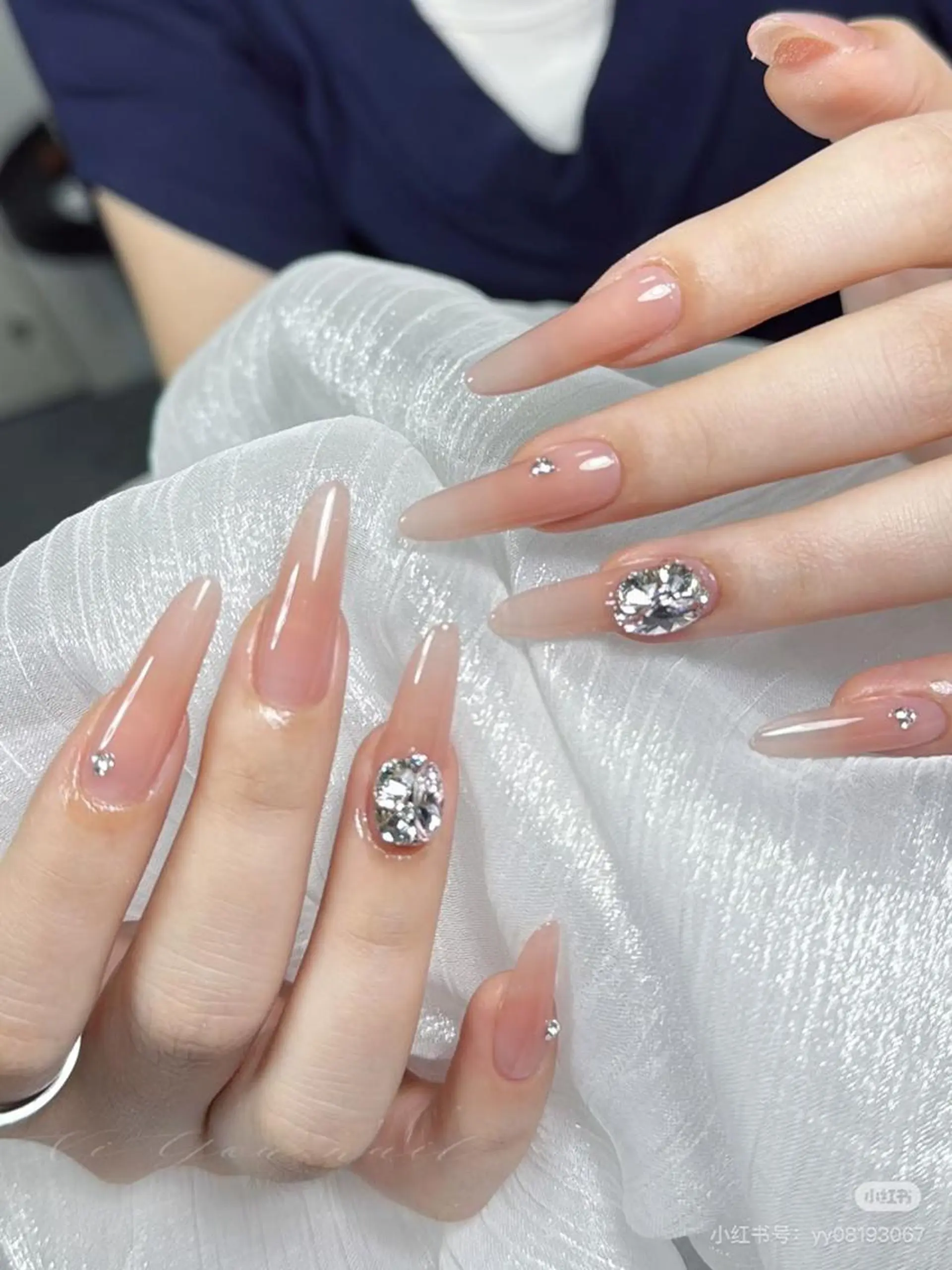 ネイル オーロラネイル チークネイル 長さ出し フットネイル フレンチネイル ハンドネイル Kitty Nail salonのネイルデザイン