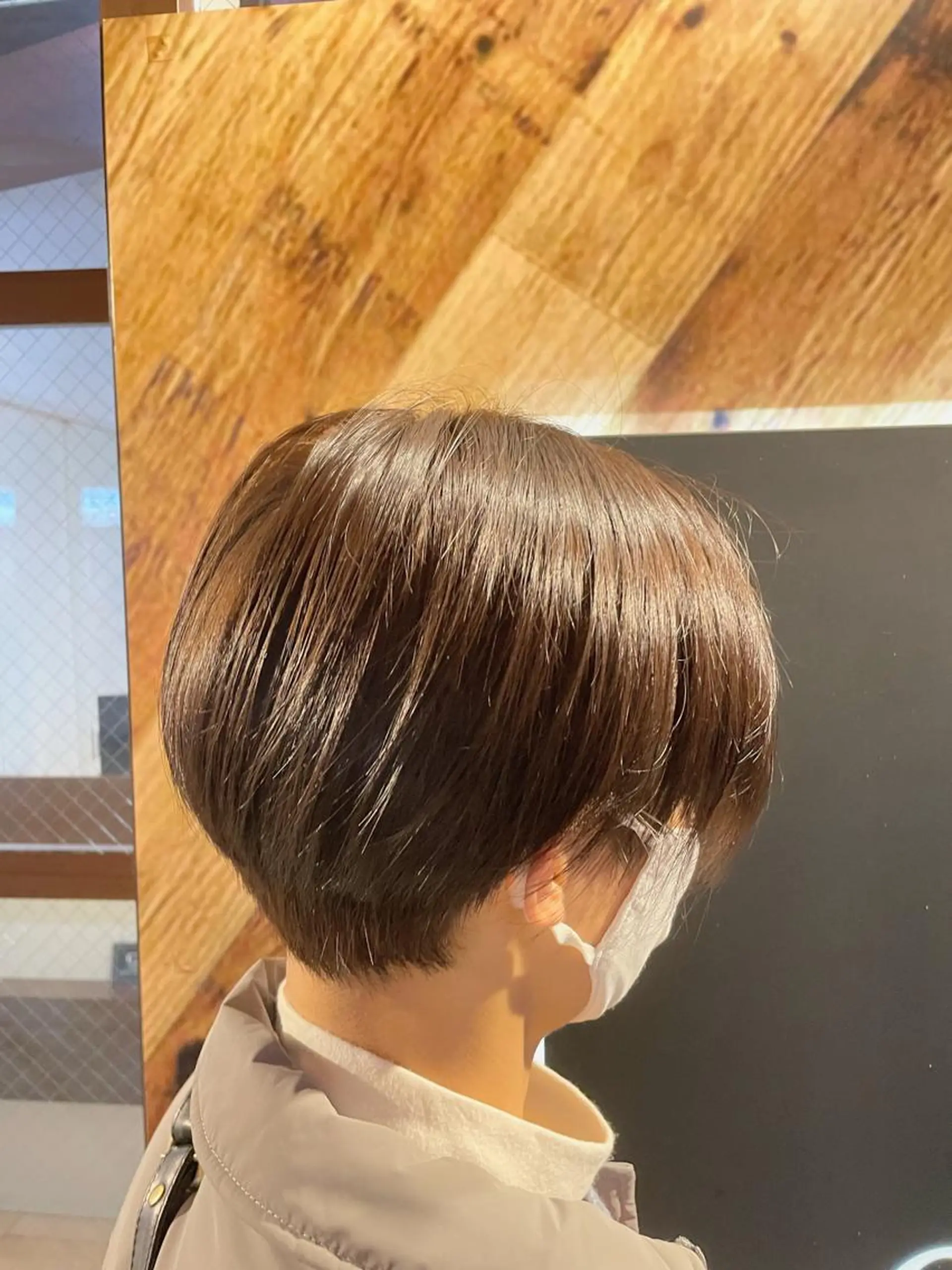 カラー メンズ 中村 海波のヘアスタイル