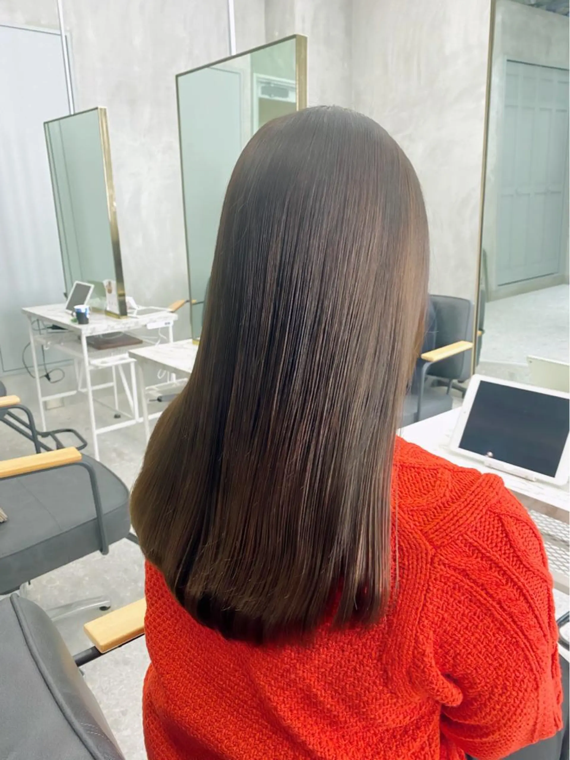 ロング カラー ベージュカラー 髪質改善 カット ヘアカラー トリートメント 🌈艶髪人気№１🌈 newi池袋店⭐江口のヘアスタイル