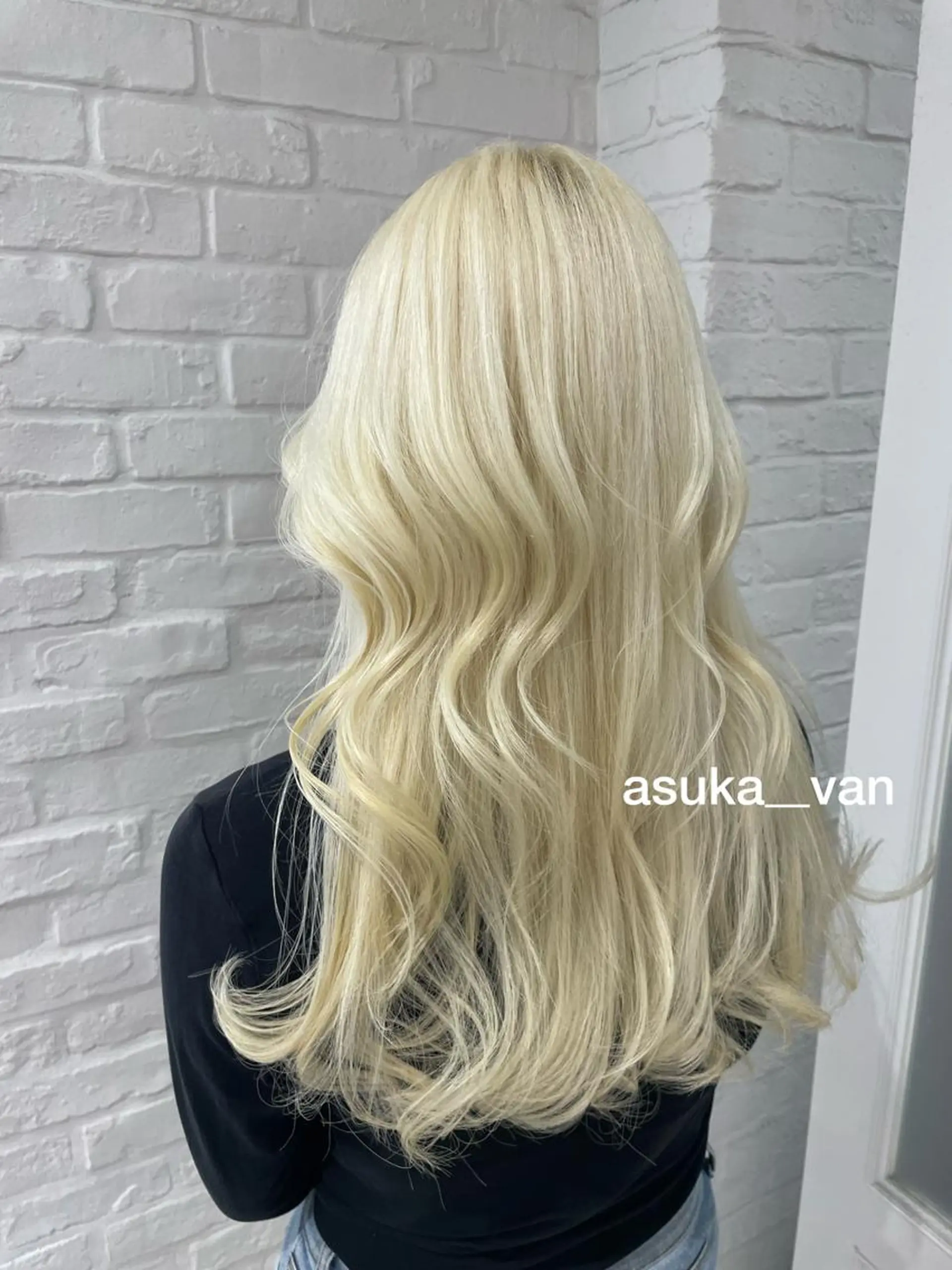 ロング ヘアカラー 最新韓国本場ヘア 🇰🇷榎本明日香のヘアスタイル
