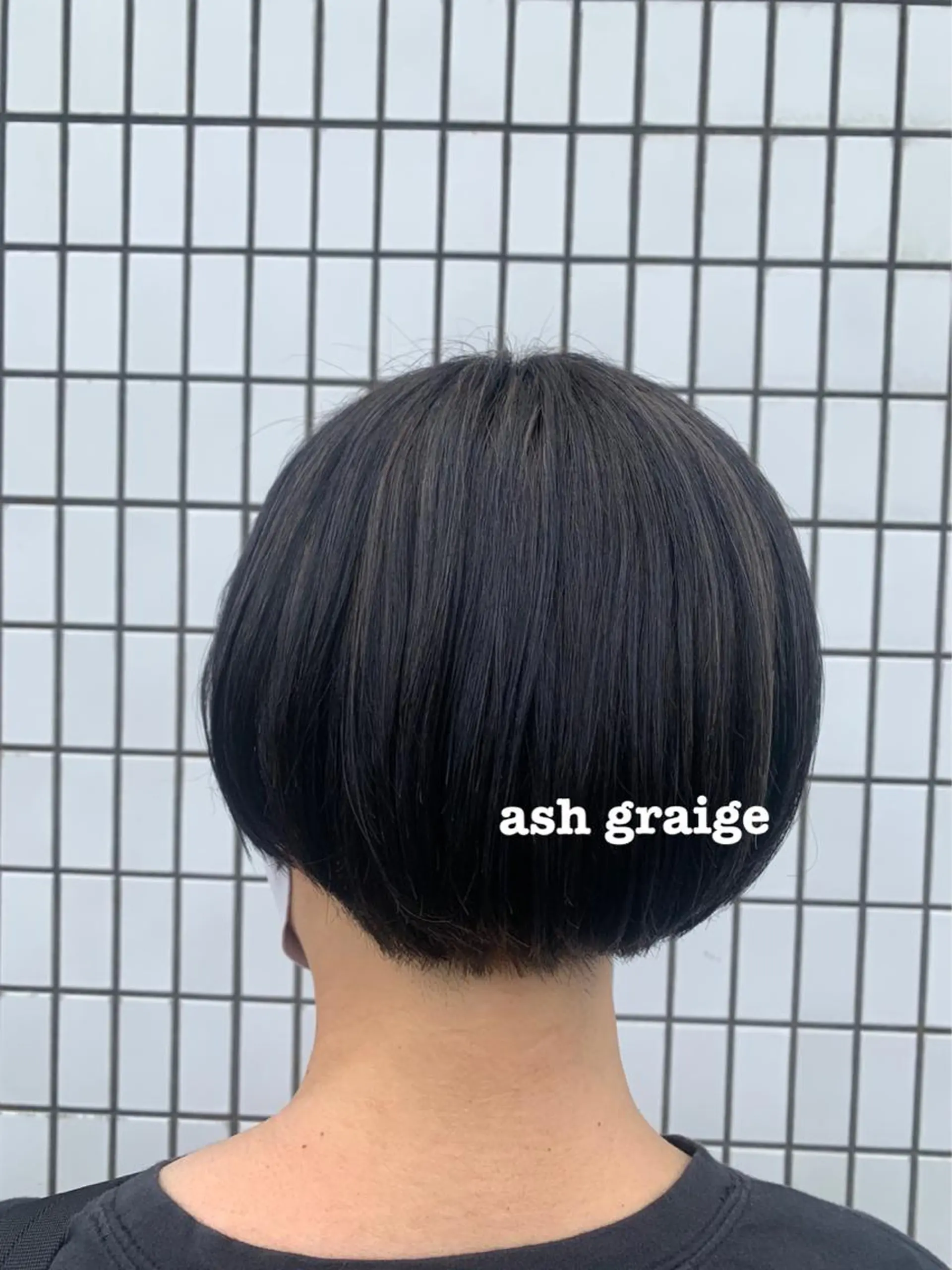 カラー アッシュ ハイライトカラー hair saloon flamingo所属・宮野 桃花のヘアスタイル