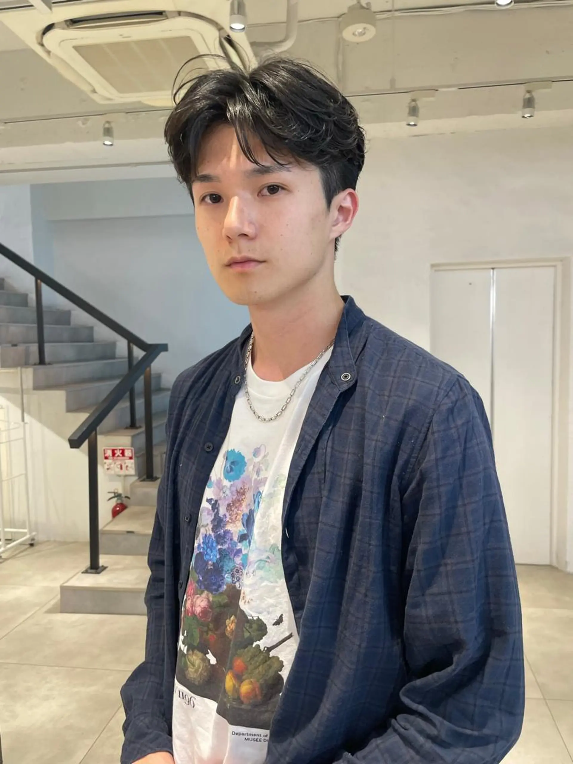 ミディアム パーマ メンズ カット パーマ 🇰🇷カルマパーマ kaito🇰🇷のヘアスタイル