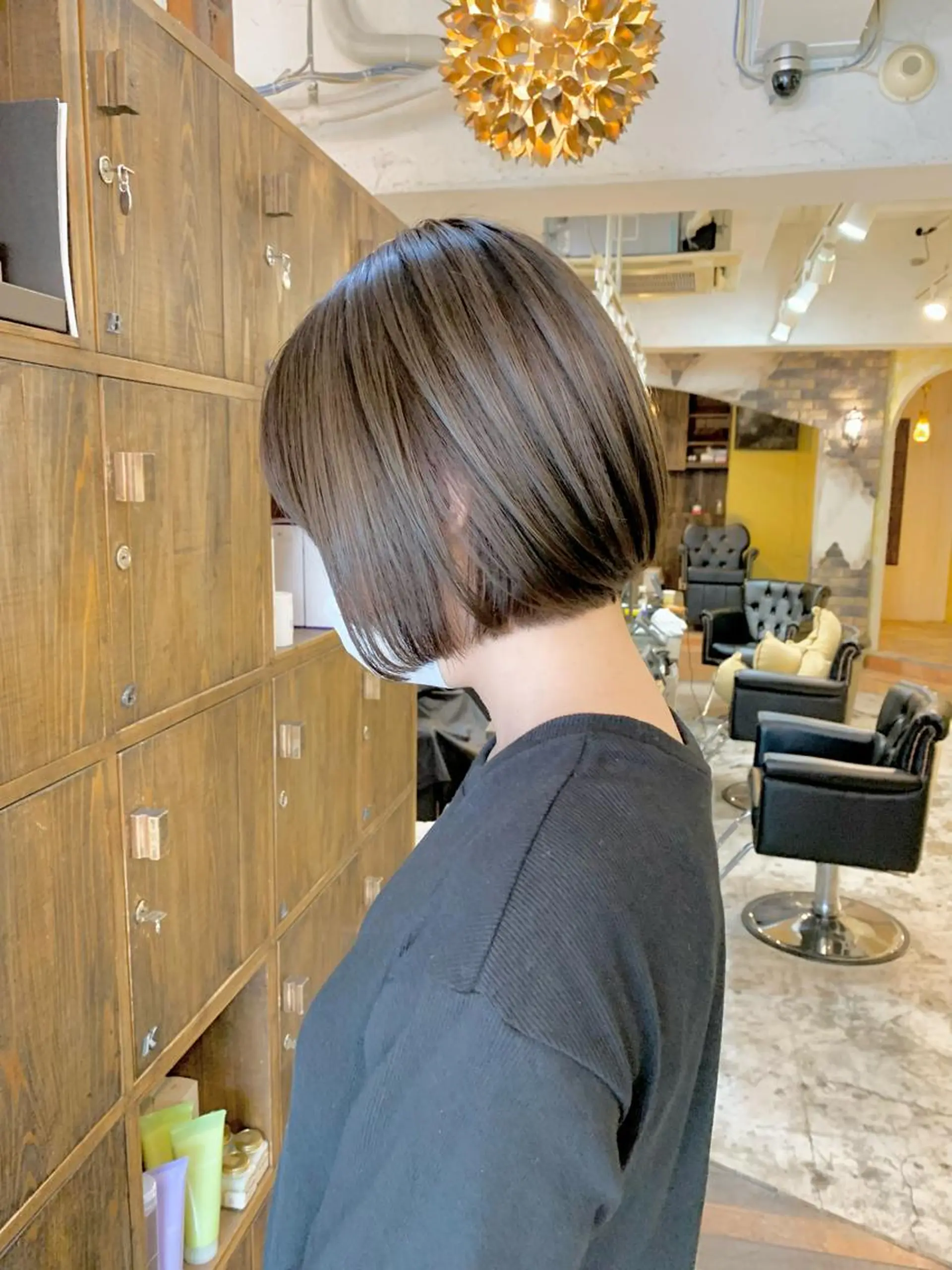 ショート カラー ショートボブ ボブ ショートヘア カット ヘアカラー トリートメント ボブ/ショート/縮毛 /レイヤー/内山翔太のヘアスタイル