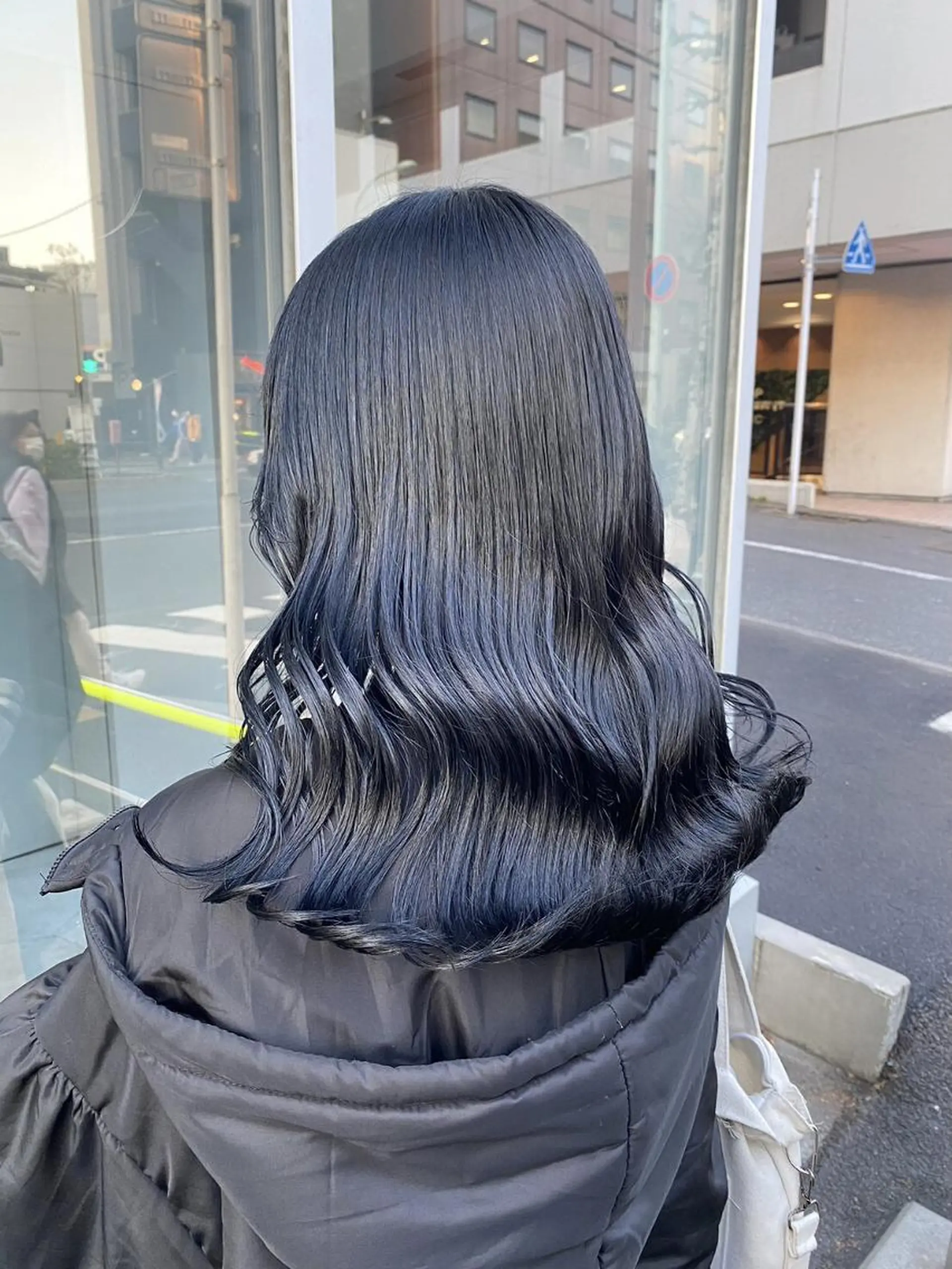 ミディアム 🤍韓国寒色カラー 🤍MADOKAのヘアスタイル