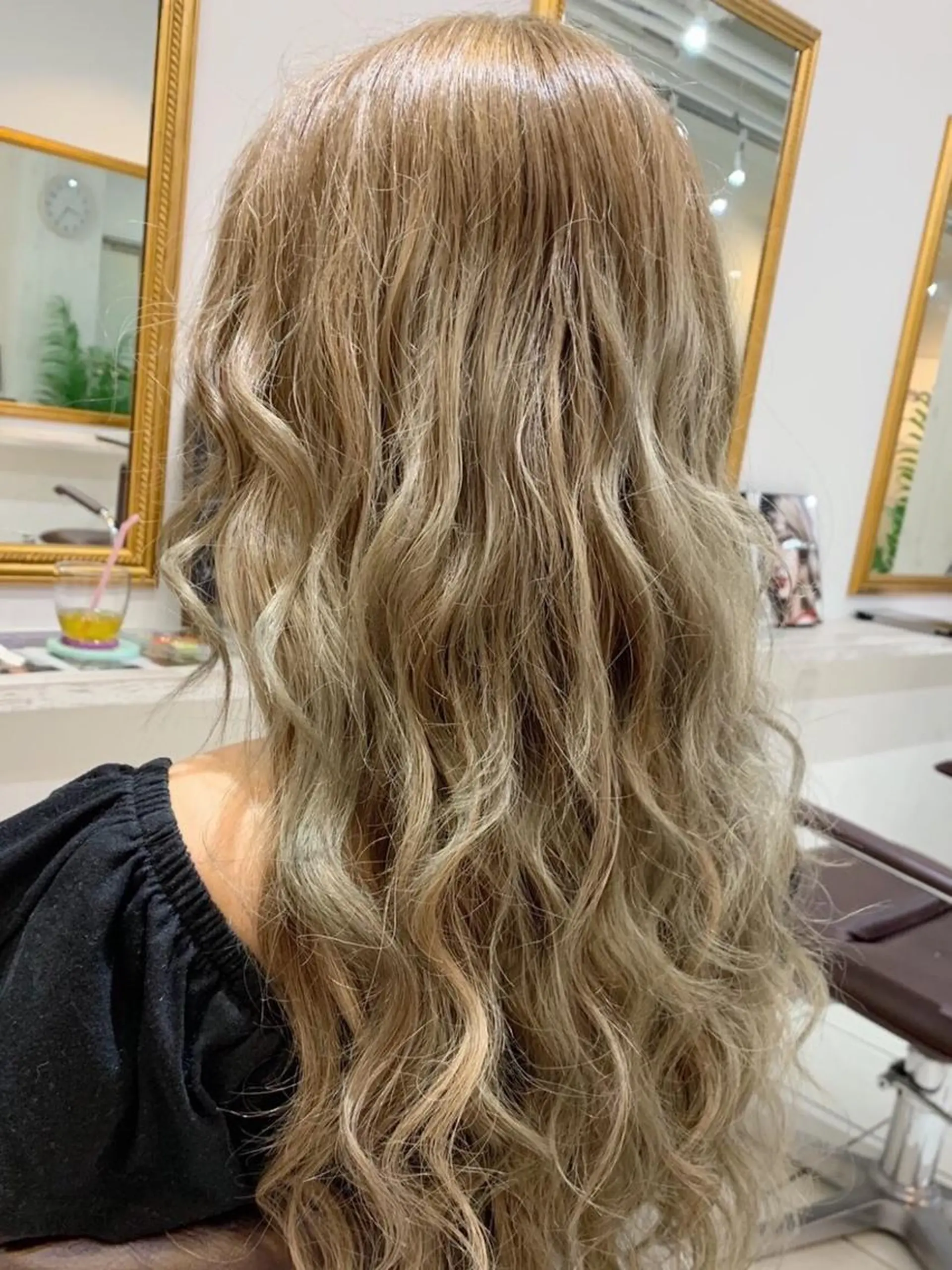 セミロング カラー ヘアアレンジ レミーエクステ大阪 Device梅田のヘアスタイル