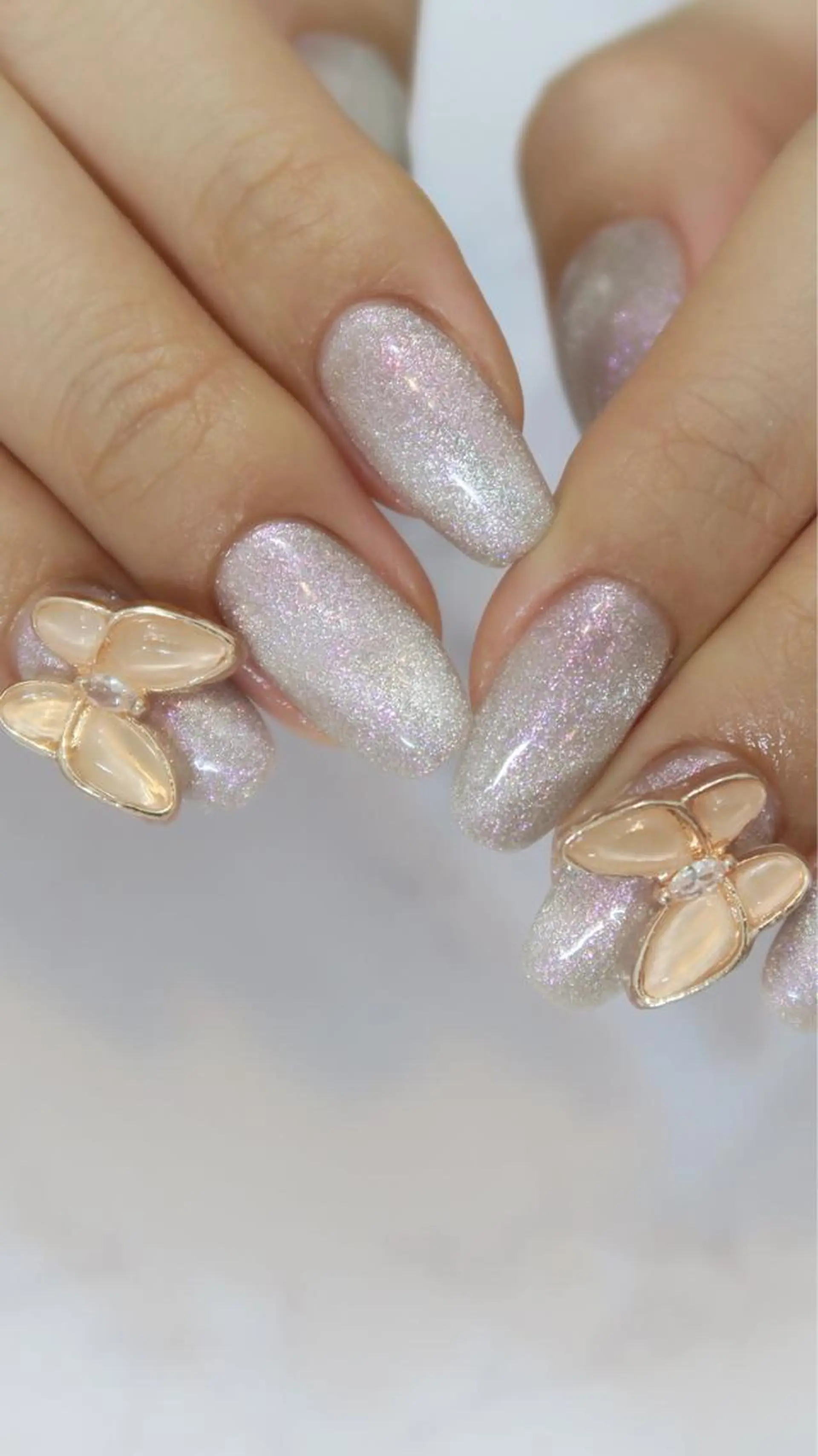 ネイル gloss nail 代々木上原のネイルデザイン