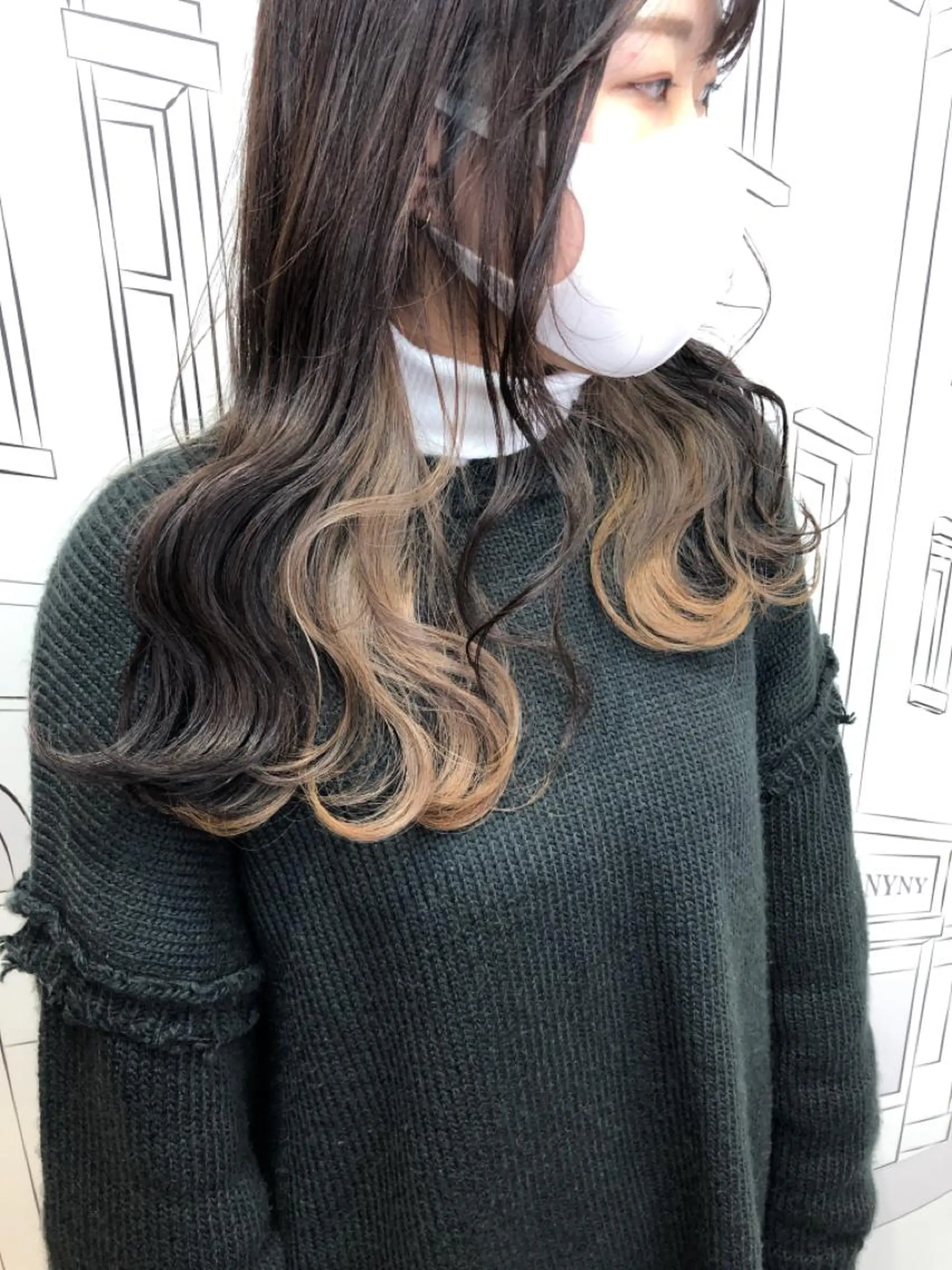 セミロング カラー イヤリングカラー インナーカラー レイヤー⭐️カラー ⭐️平川雅史のヘアスタイル