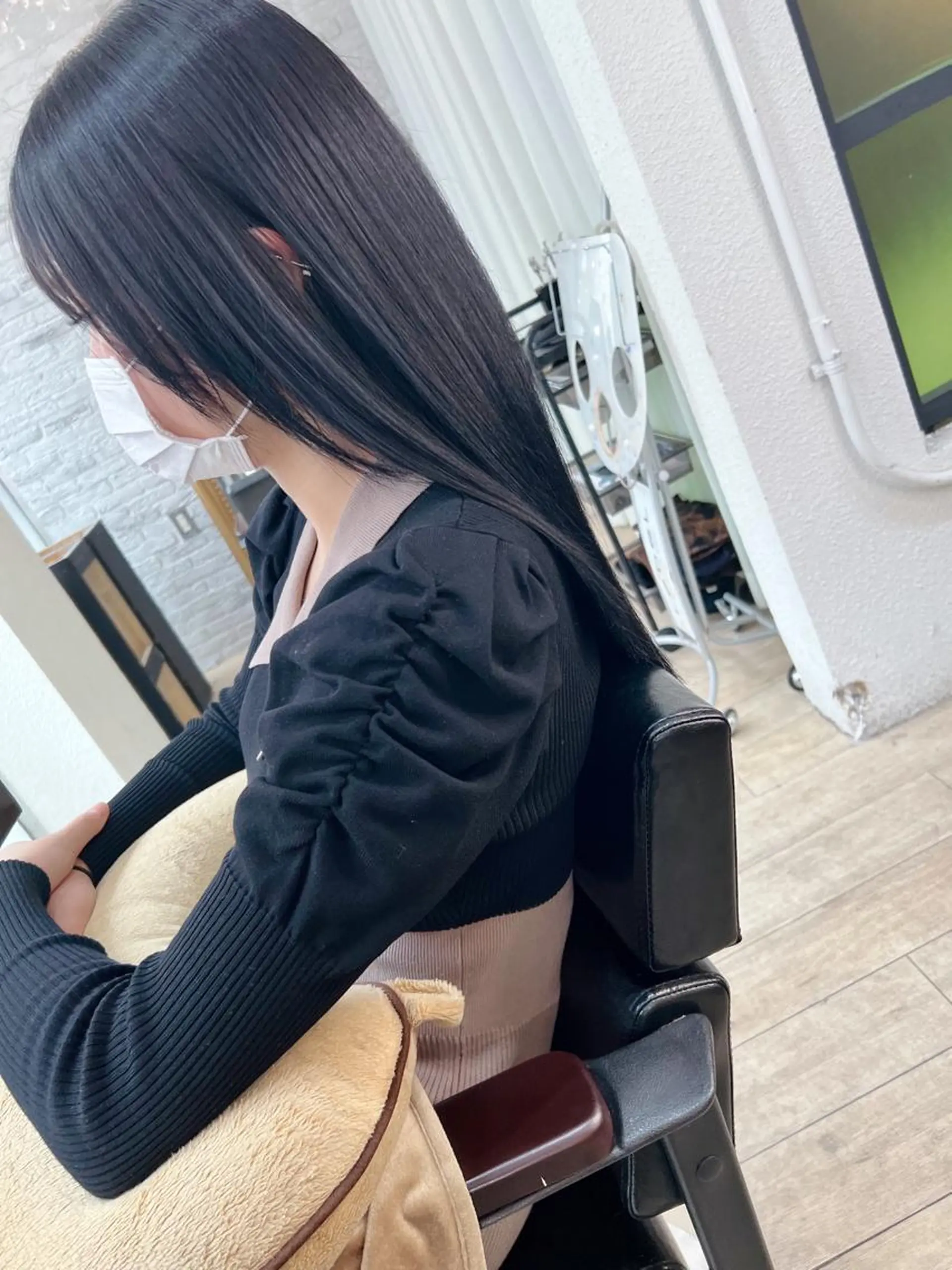 セミロング カット ヘアカラー トリートメント 髪質改善美髪特化 ルイス奈良のヘアスタイル