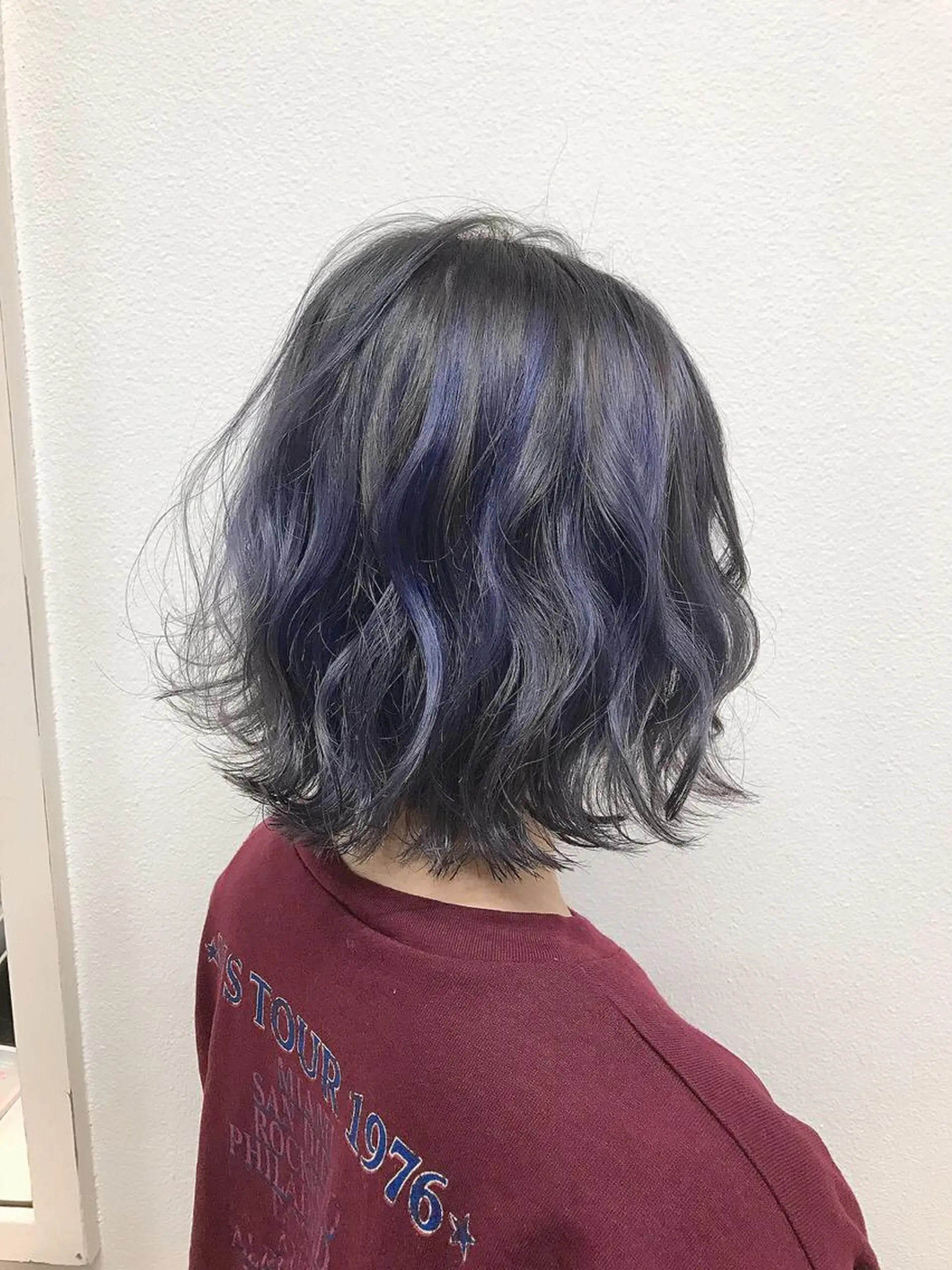 セミロング カラー ヘアアレンジ ハイライトカラー バイオレットカラー ハイライト ヘアカラー トリートメント GiseL天神カラー 髪質改善/ブリーチのヘアスタイル