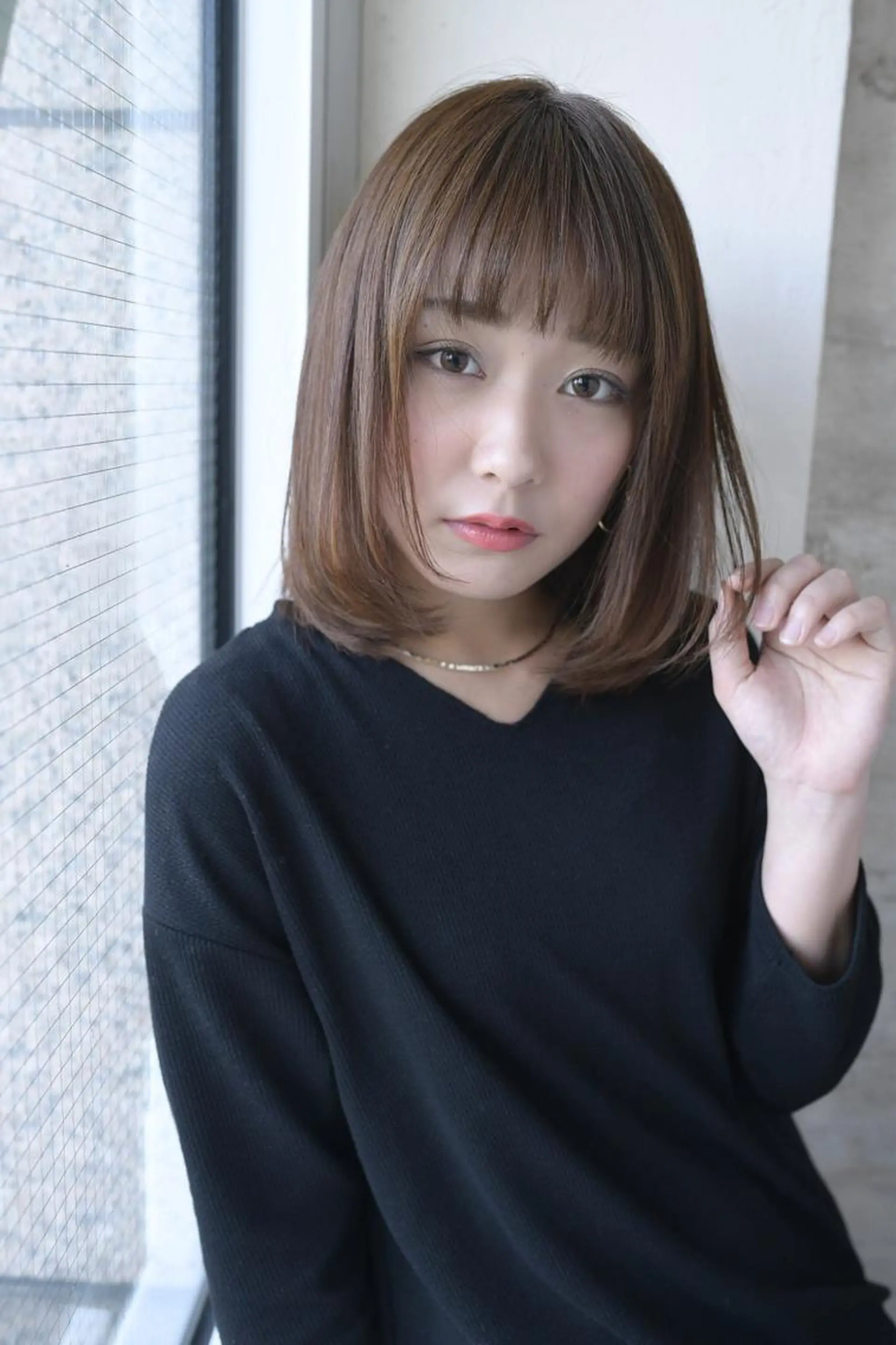 ミディアム KAMIGAMI所属・KAMIGAMI SAKAEのヘアスタイル