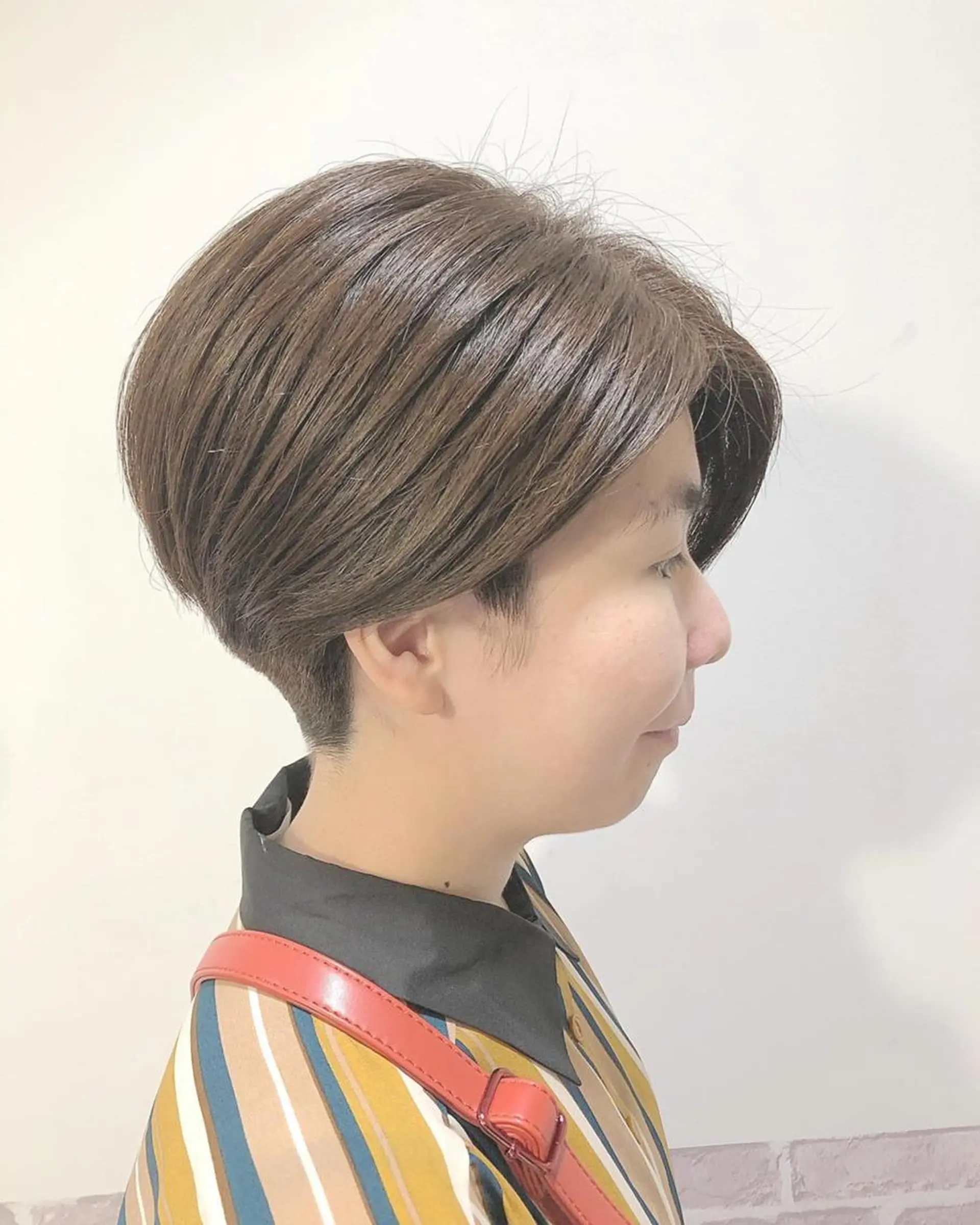 ショート カラー ショートボブ ボブ くびれヘア くせ毛 学生 favorite b Charmeのヘアスタイル