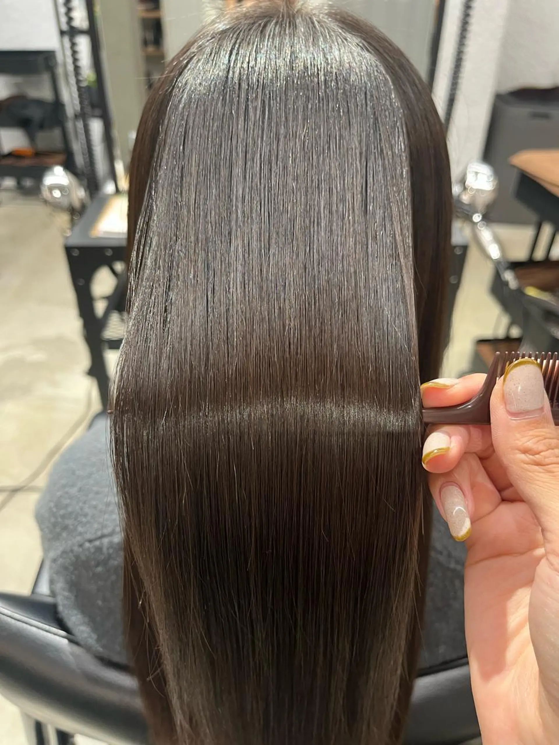 ロング 縮毛矯正 トリートメント おかにわ みりのヘアスタイル