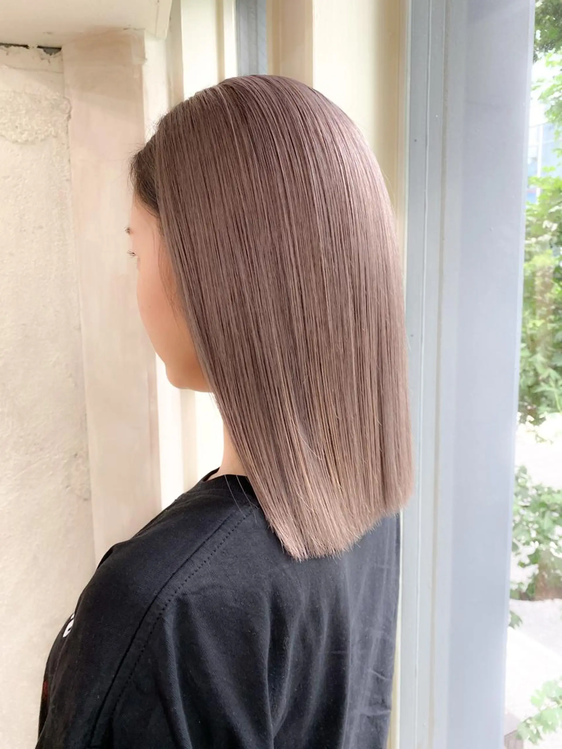 ミディアム カラー ベージュカラー ブリーチ ミルクティーベージュ ヘアカラー ALLY（アリー）所属・ミニモお気に入り数 No.1宍戸雄弥のヘアスタイル
