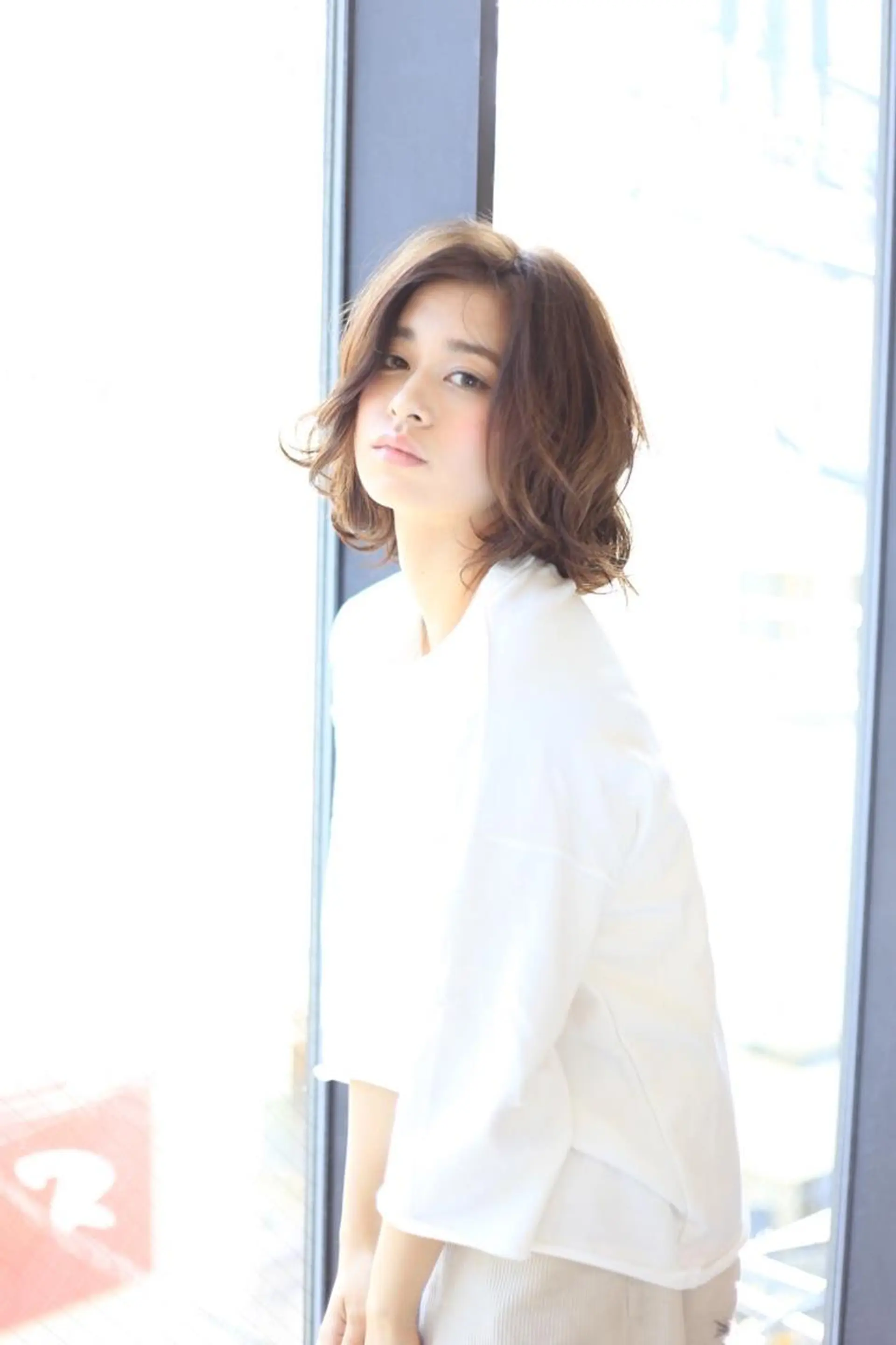 ミディアム 宮内 真乃のヘアスタイル