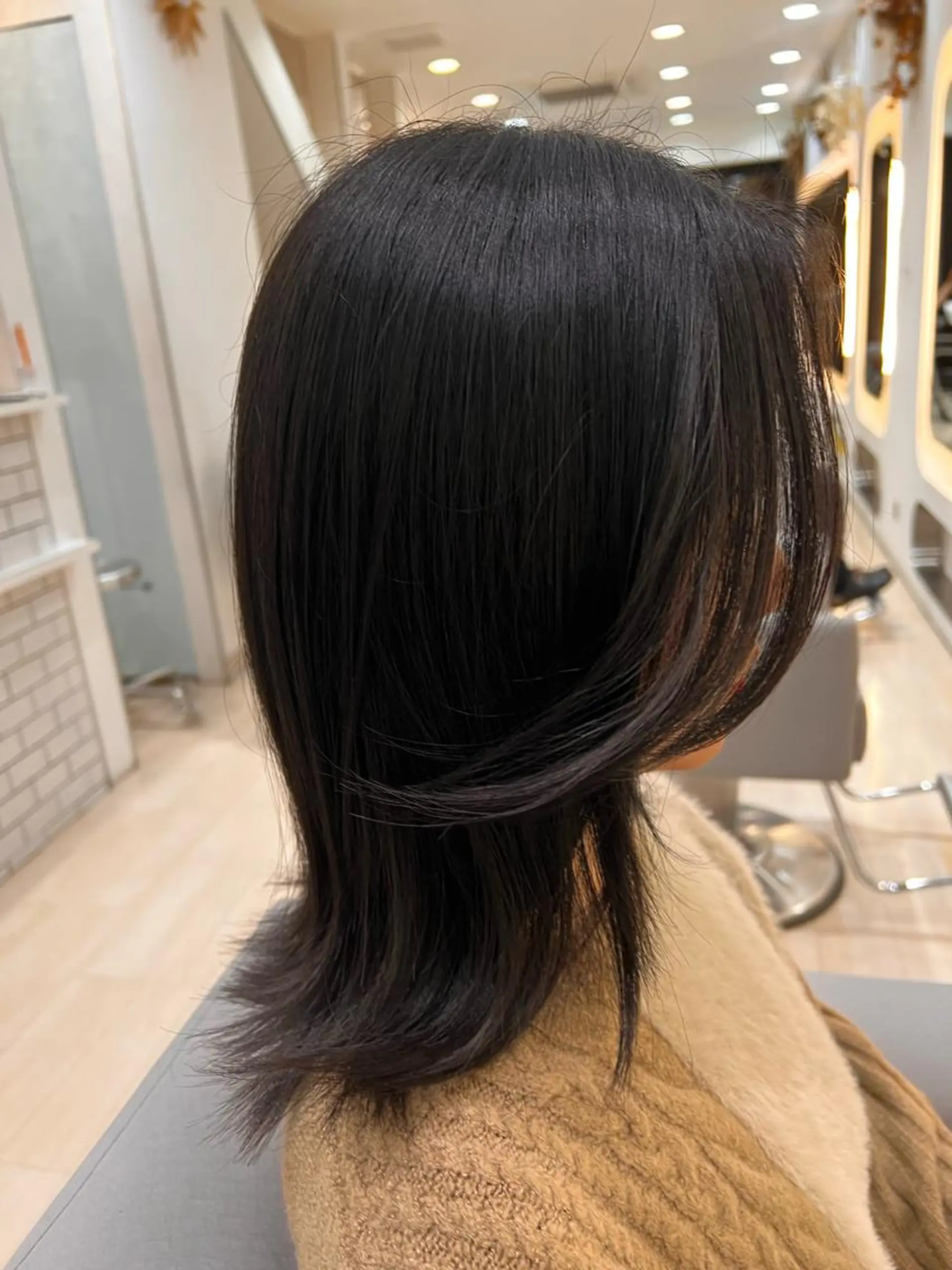 ミディアム カラー パーマ メンズ キッズ ネイル マツエク・マツパ アイブロウ 堀井 凌平のヘアスタイル