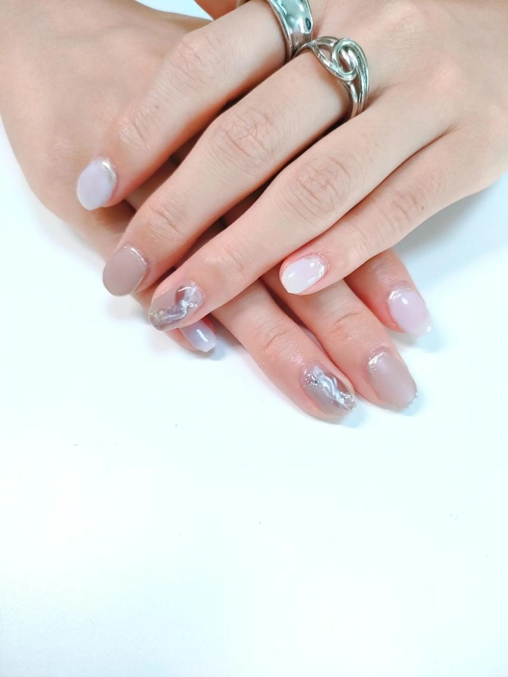 ミディアム ハンドネイル 【4月より予約再開】 ca.nailのネイルデザイン