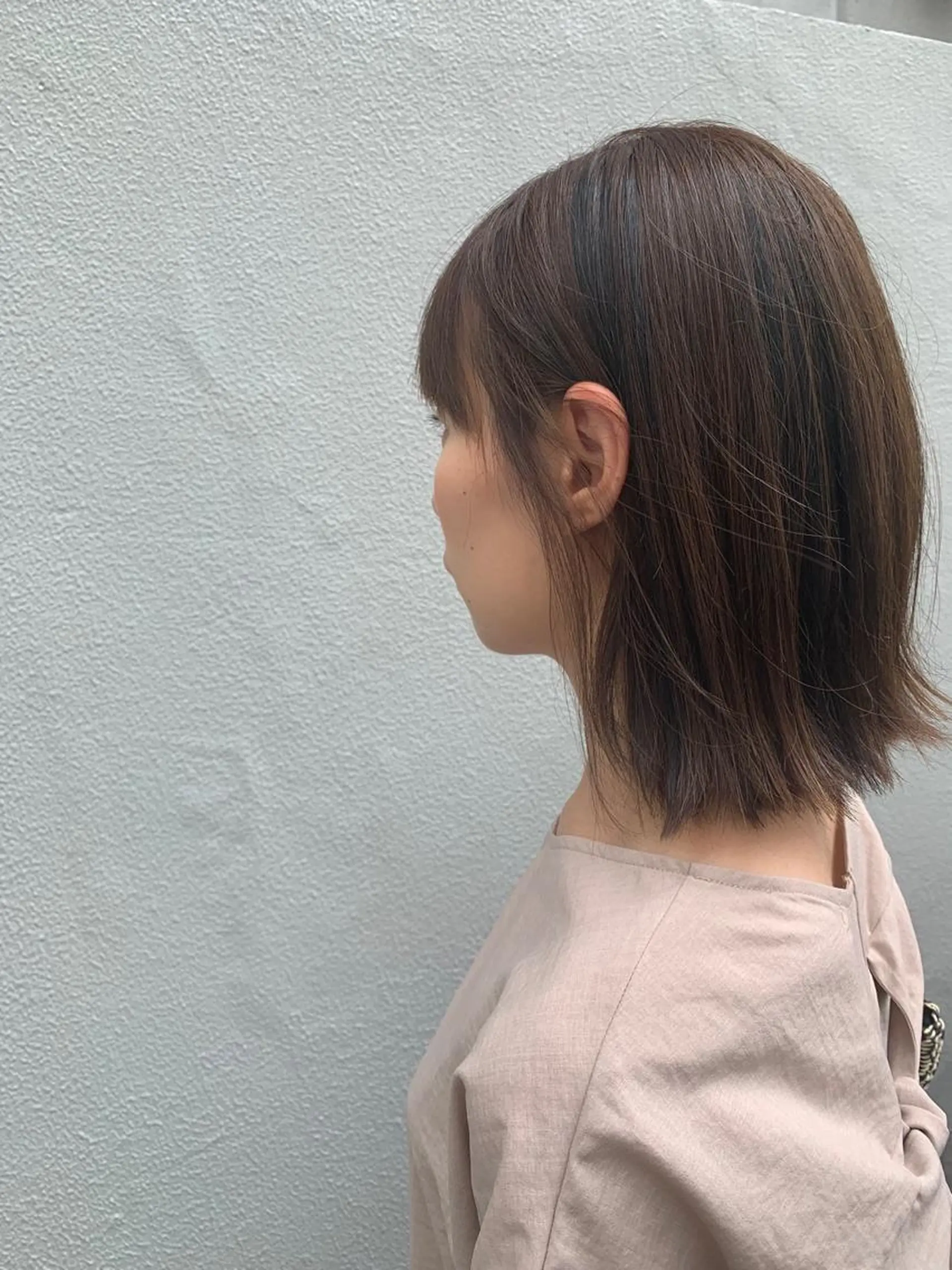 ミディアム カット ヘアカラー トリートメント 落合 妙佳のヘアスタイル