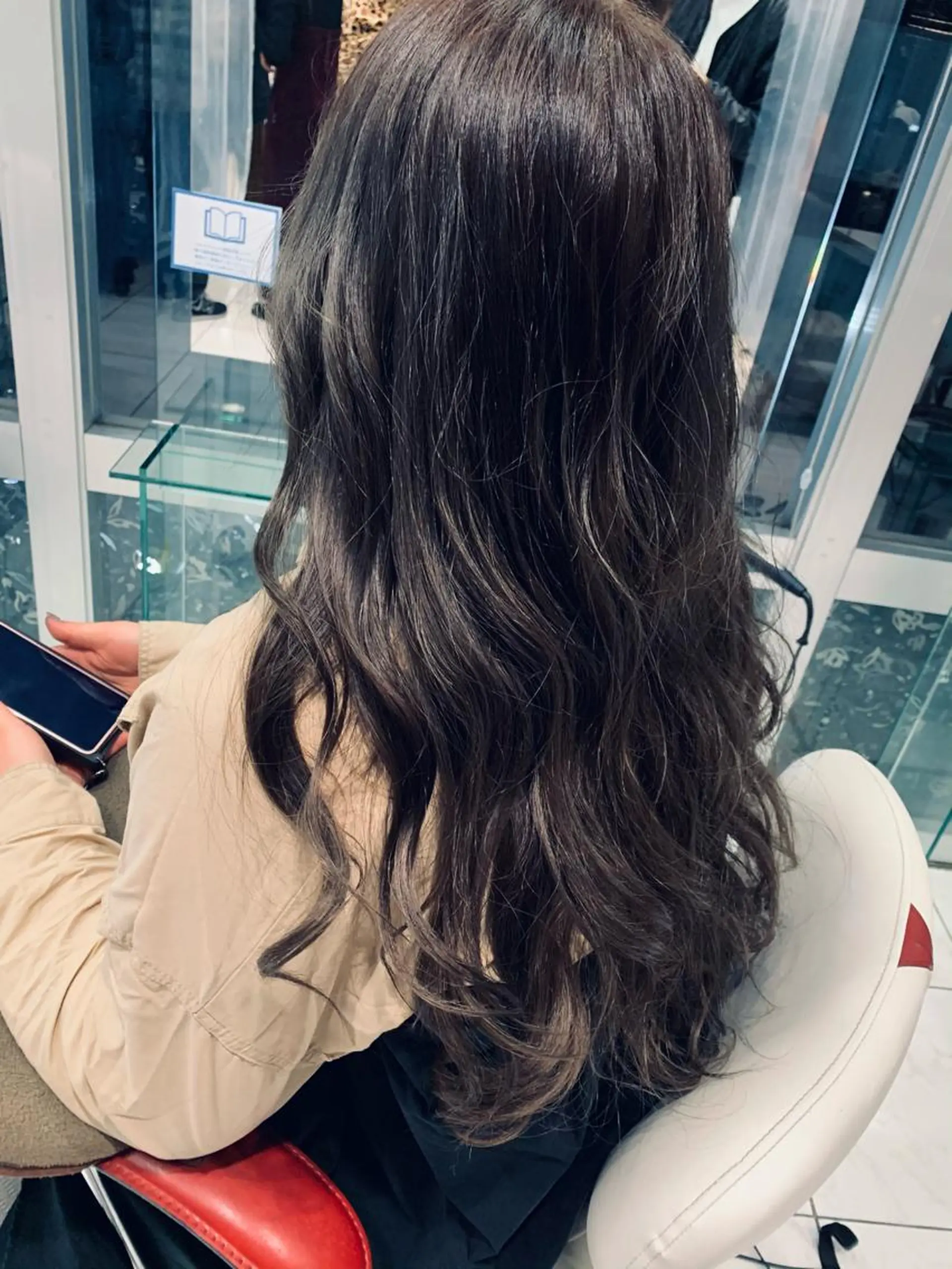 ロング カラー ヘアアレンジ 川田流輝 艶髪カラー/髪質改善のヘアスタイル