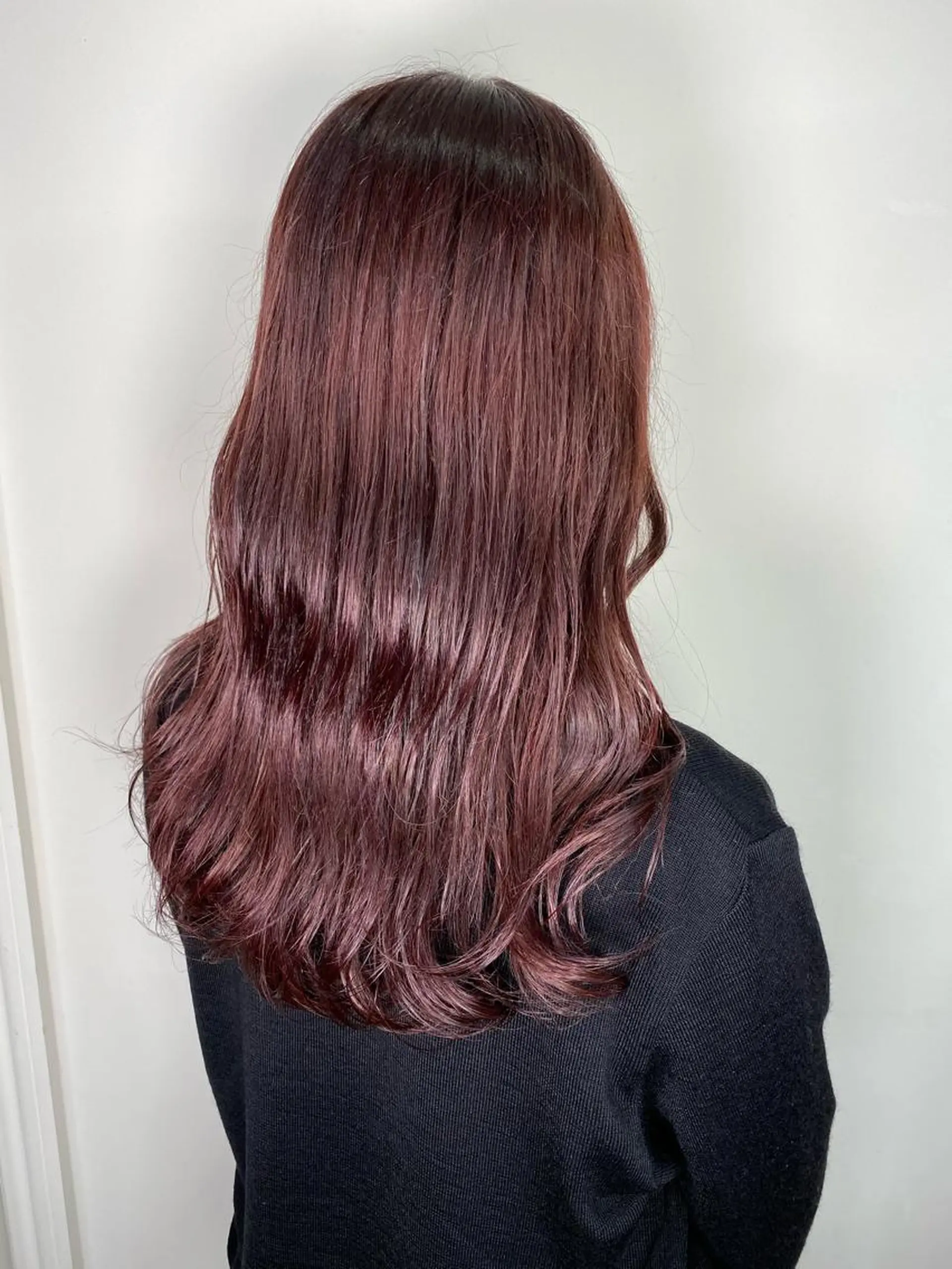 ロング カラー 三好 美里のヘアスタイル