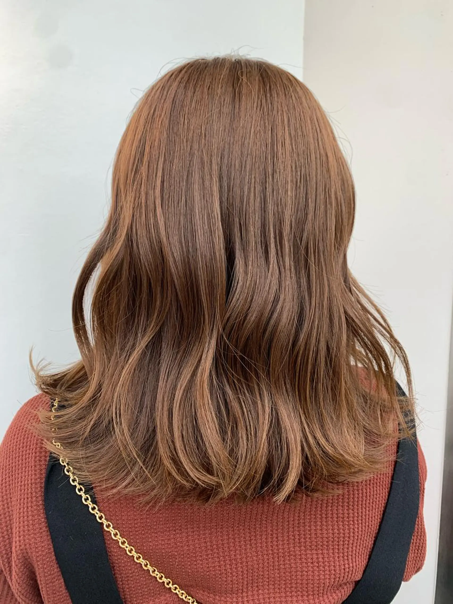 ミディアム カラー アッシュ ベージュカラー ブリーチ ブリーチなしカラー 中目黒🌼 🌼ハナのヘアスタイル