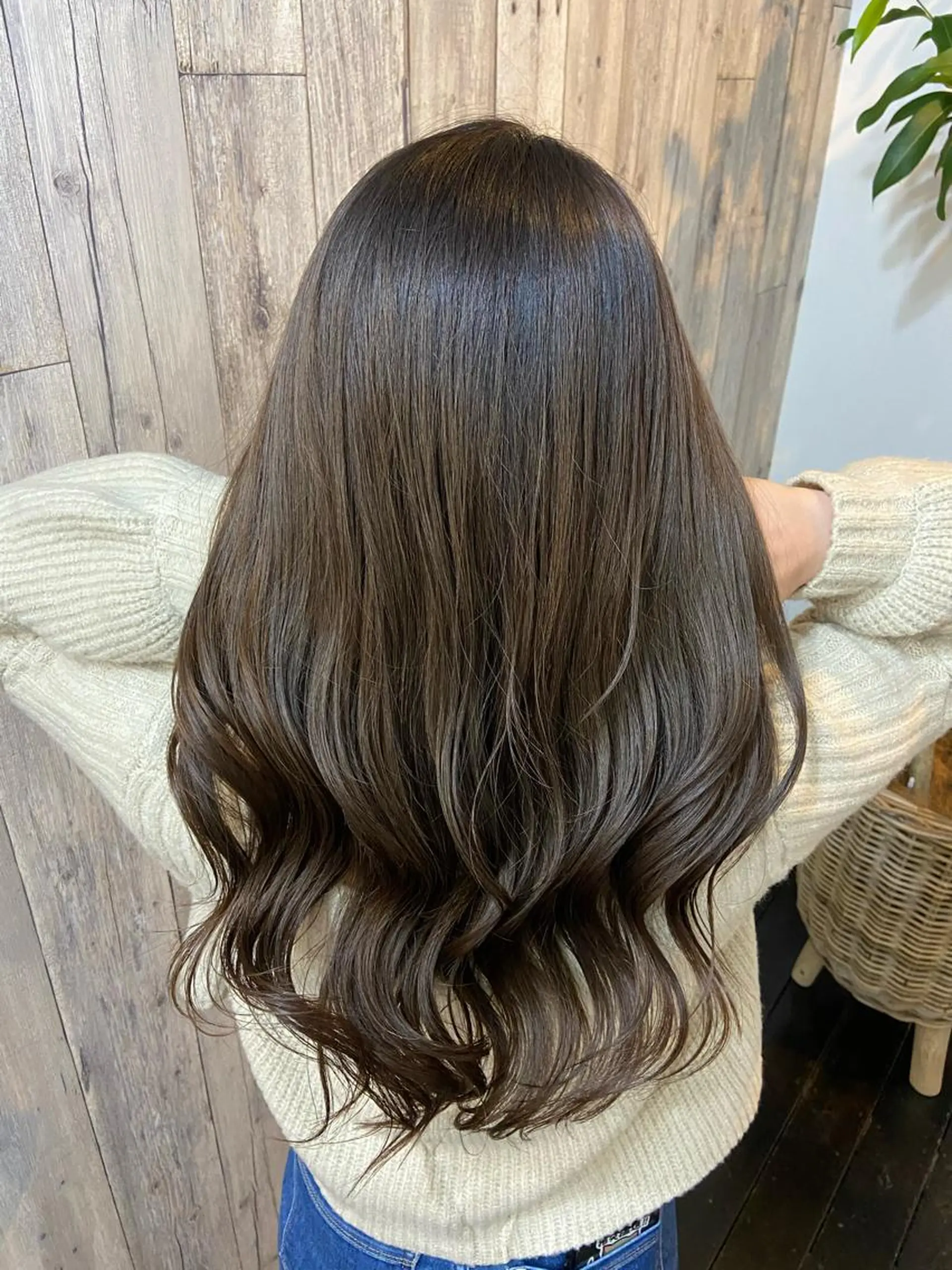 ロング カラー グラデーションカラー グレージュ ATOLL所属・ATOLL 武藤のヘアスタイル