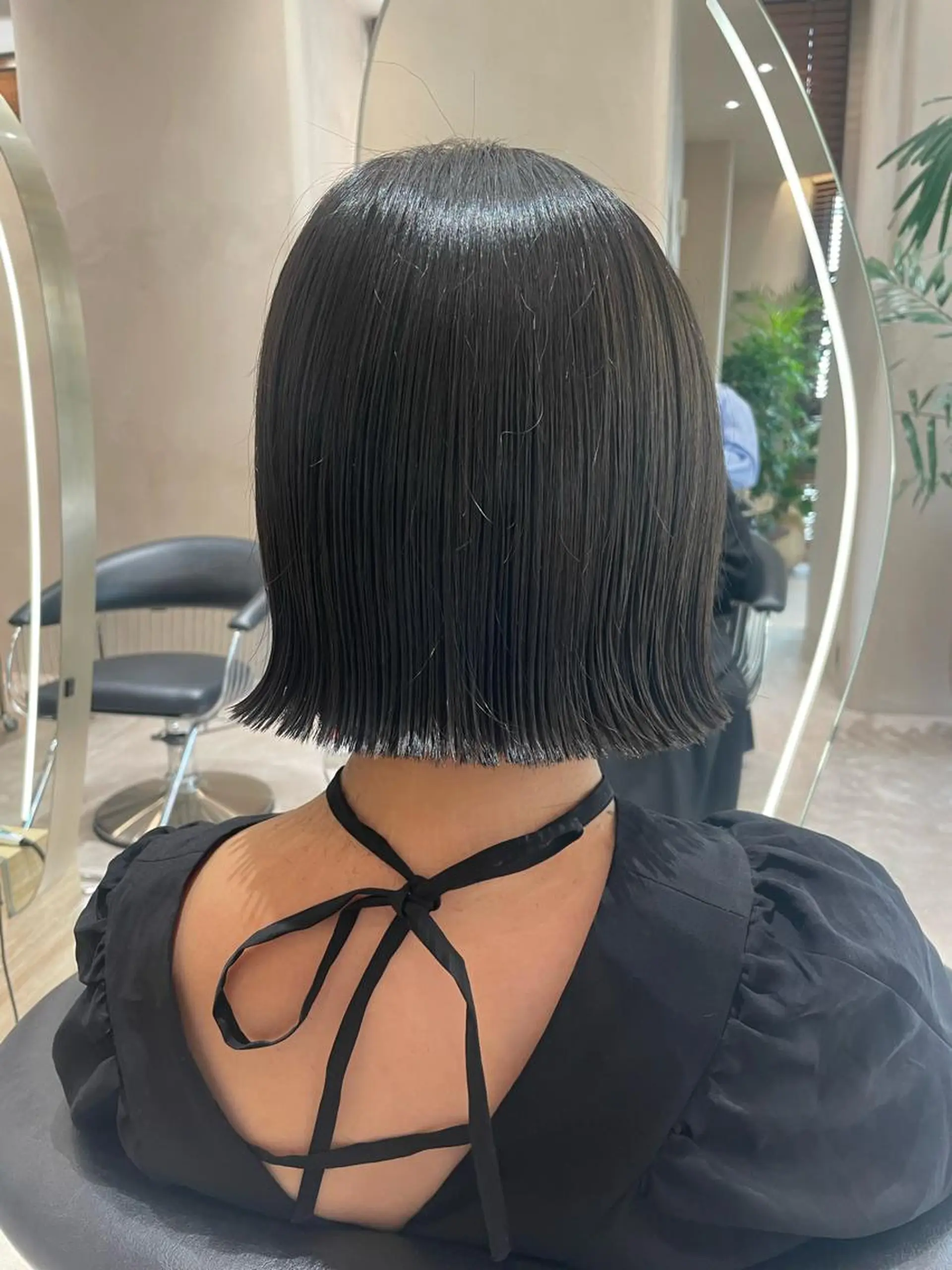 ミディアム カット 縮毛矯正 トリートメント HAVANA MIZUKIのヘアスタイル