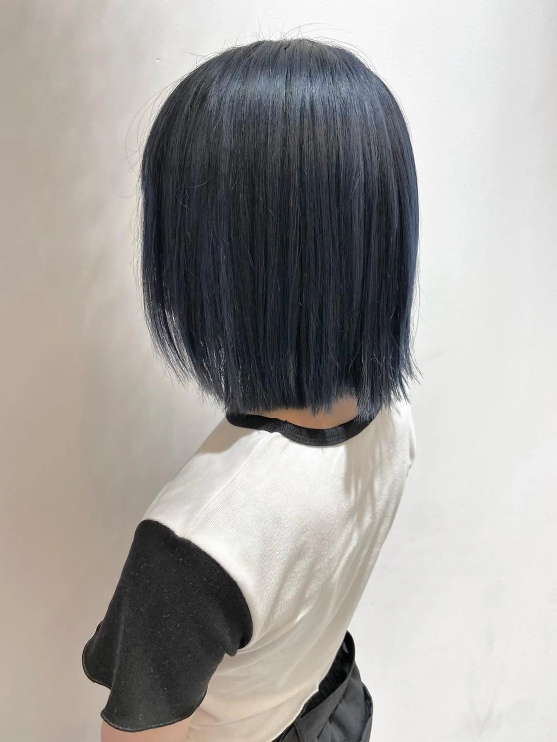 ミディアム カラー ヘアカラー トリートメント 🐺ウルフ/レイヤー 似合わせ‎🤍沙羅のヘアスタイル