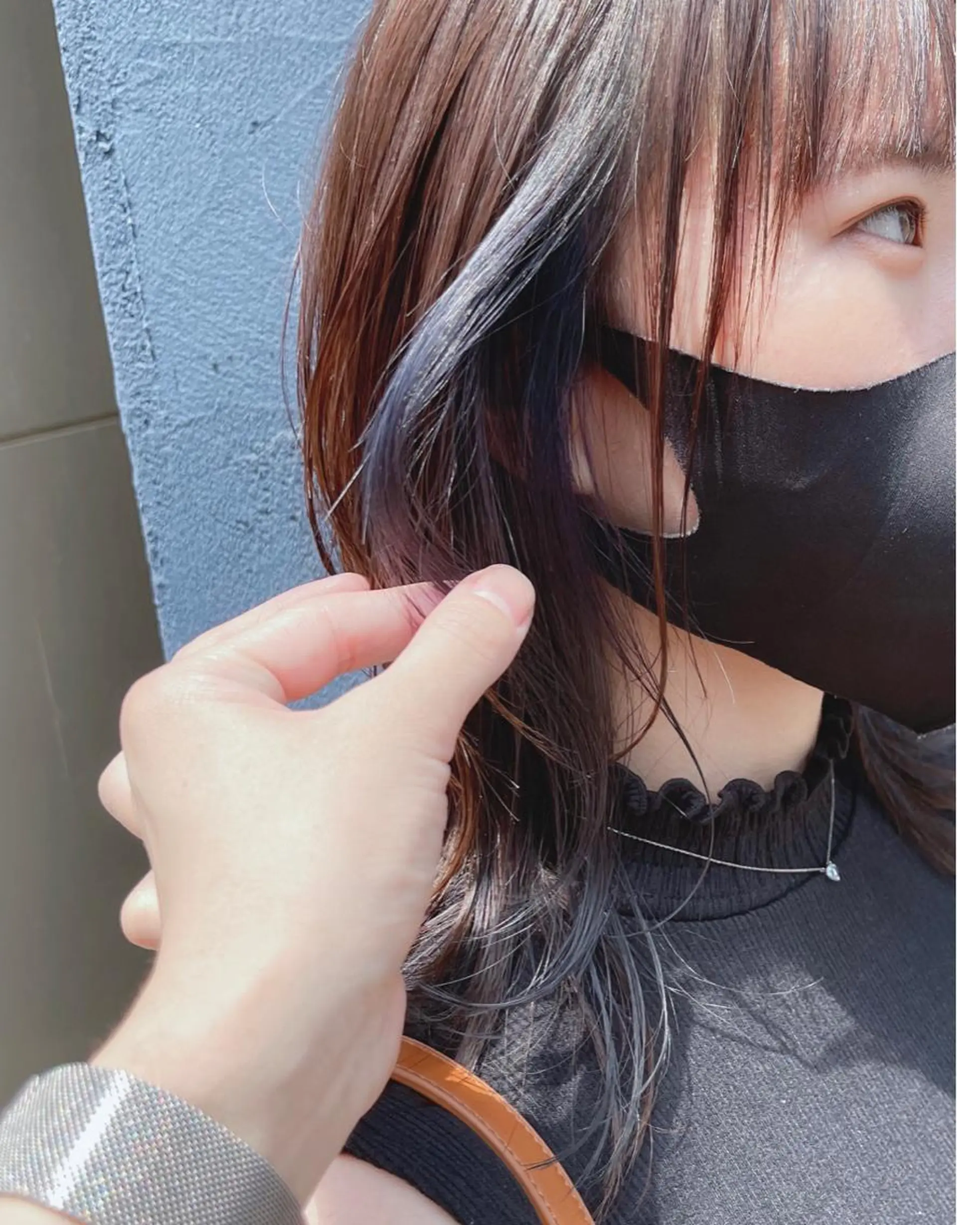 セミロング カラー 馬場智哉 白髪ぼかしハイライトのヘアスタイル
