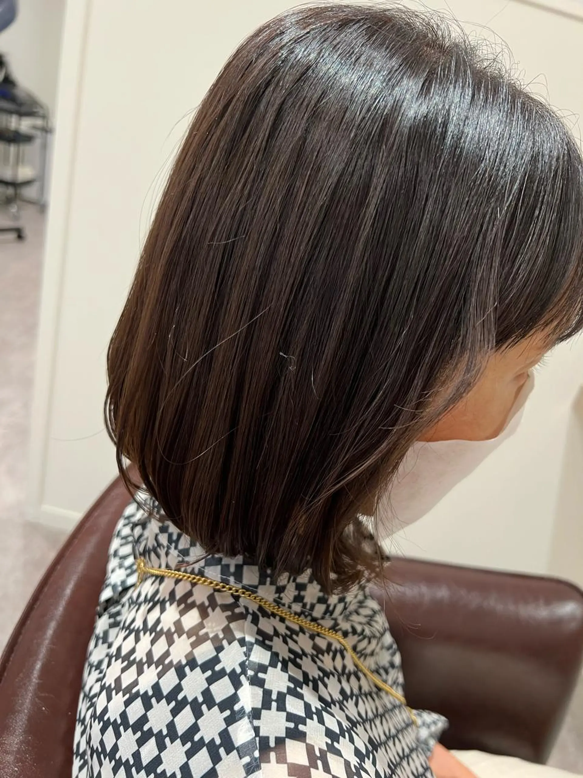 ミディアム 髪質改善 カット ヘアカラー 縮毛矯正 井上 美春のヘアスタイル