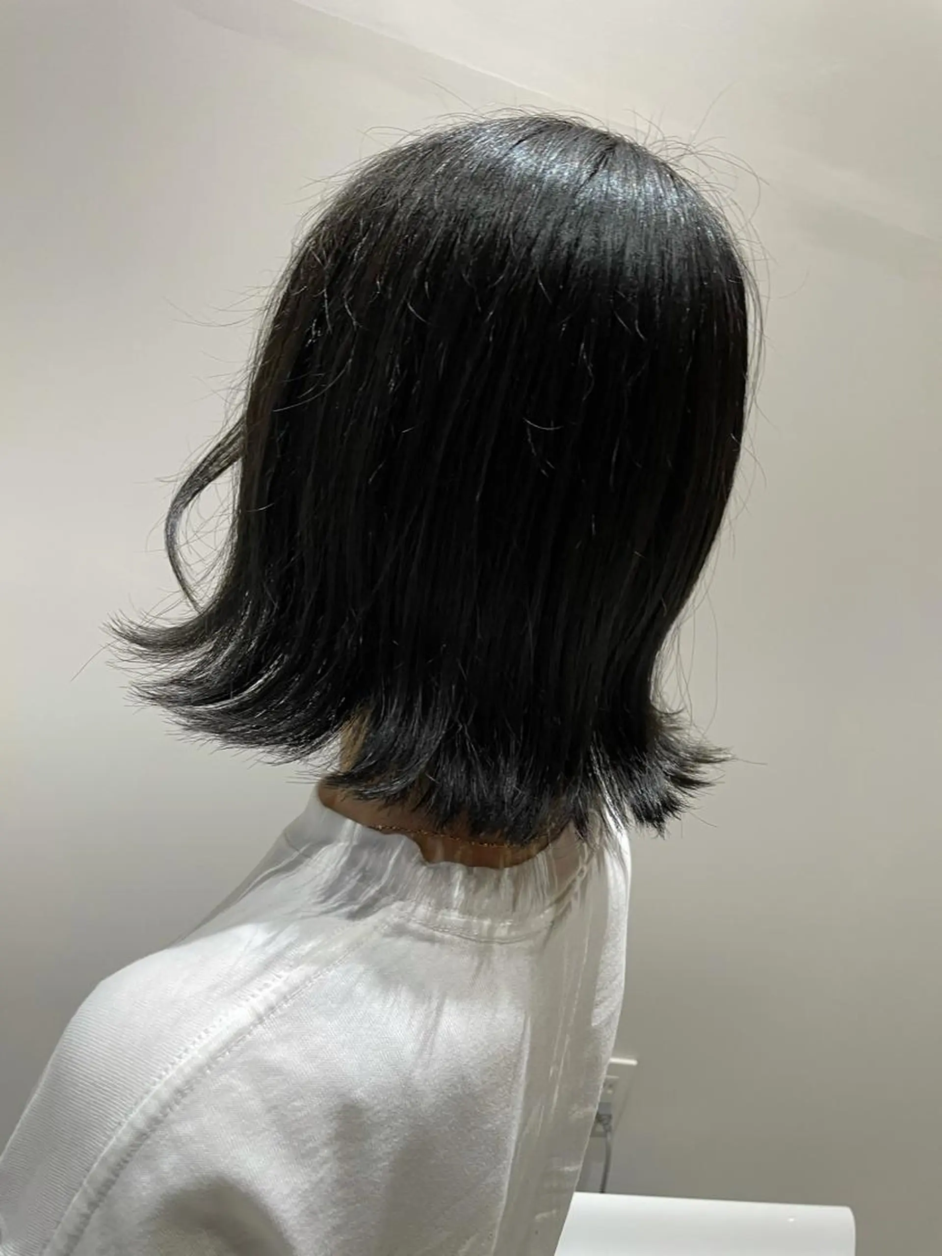 ミディアム SOU所属・ふるかわ れなのヘアスタイル