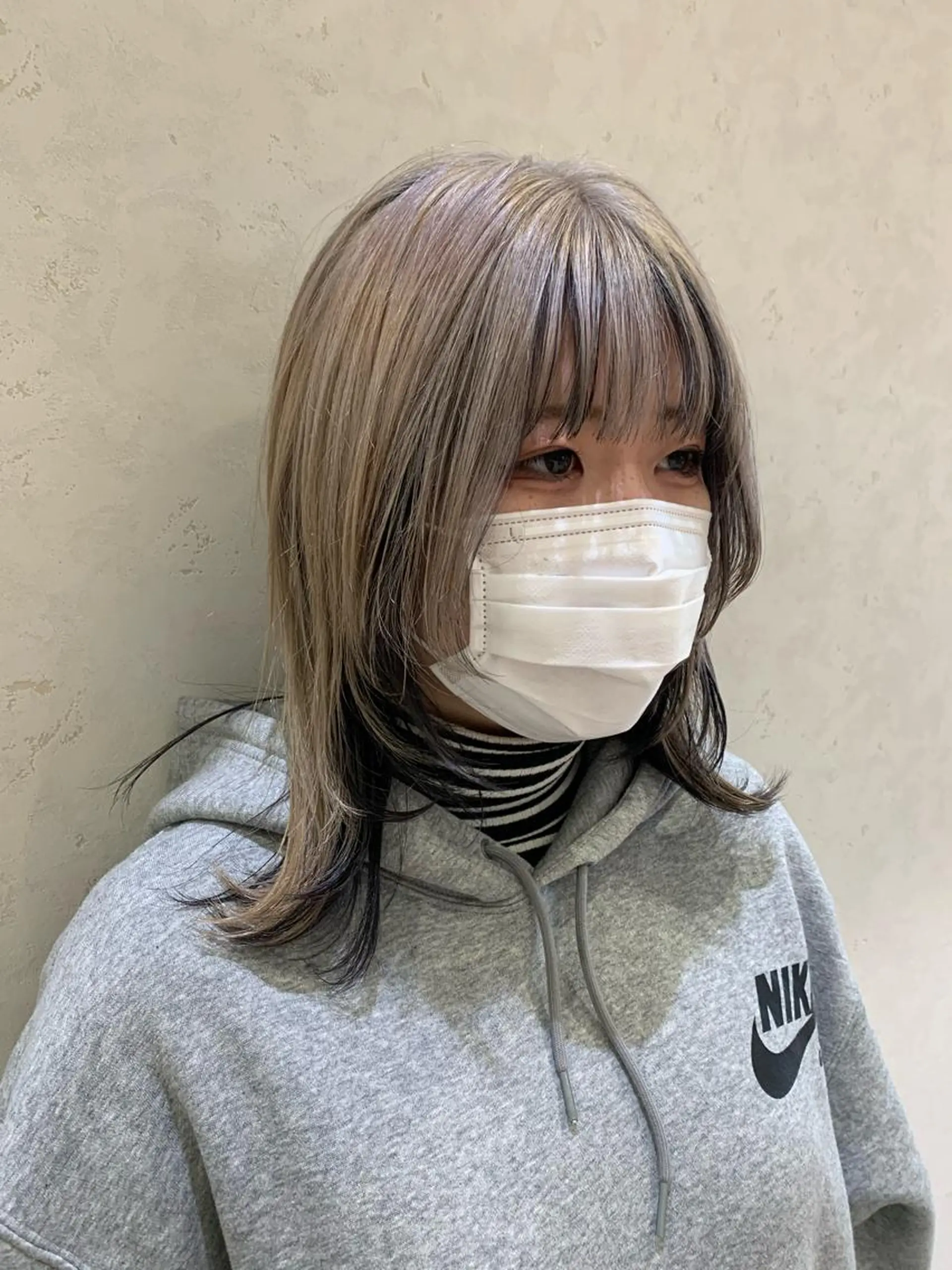 セミロング カラー ヘアアレンジ 顔周りカット ayumi🌈 インナーカラー🌈のヘアスタイル